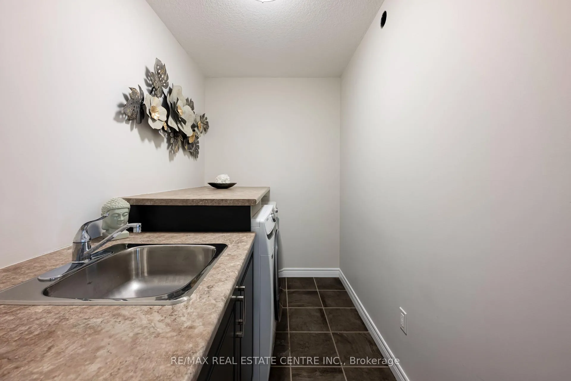 Photo 40 of 51 Burt Avenue, New Tecumseth, Alliston — HOMEH