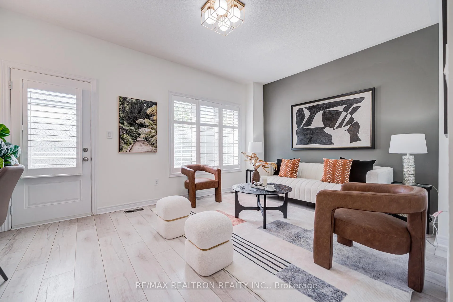 Photo 2 of 34 Battista Perri Drive, Markham, Wismer — HOMEH
