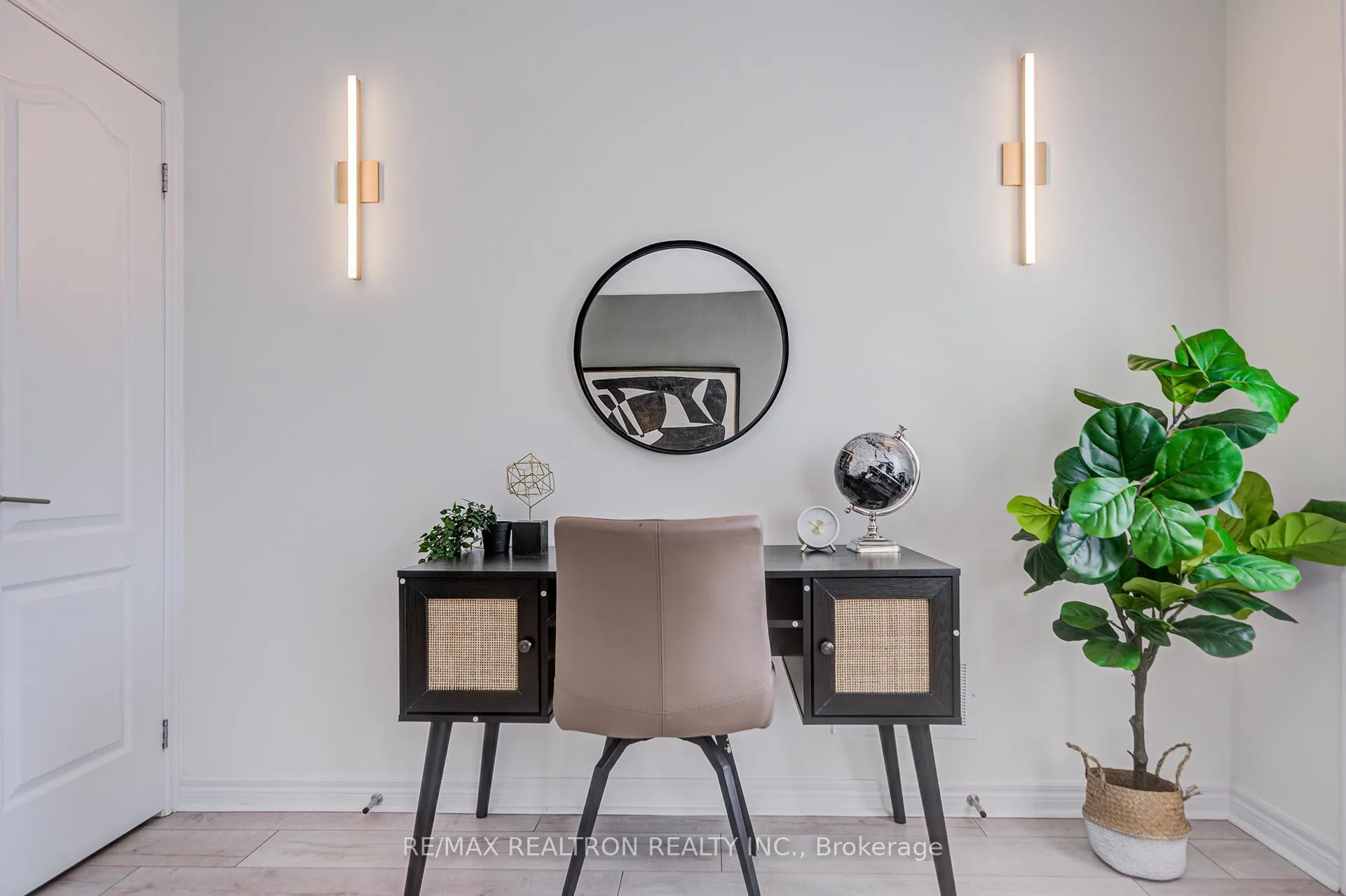 Photo 3 of 34 Battista Perri Drive, Markham, Wismer — HOMEH
