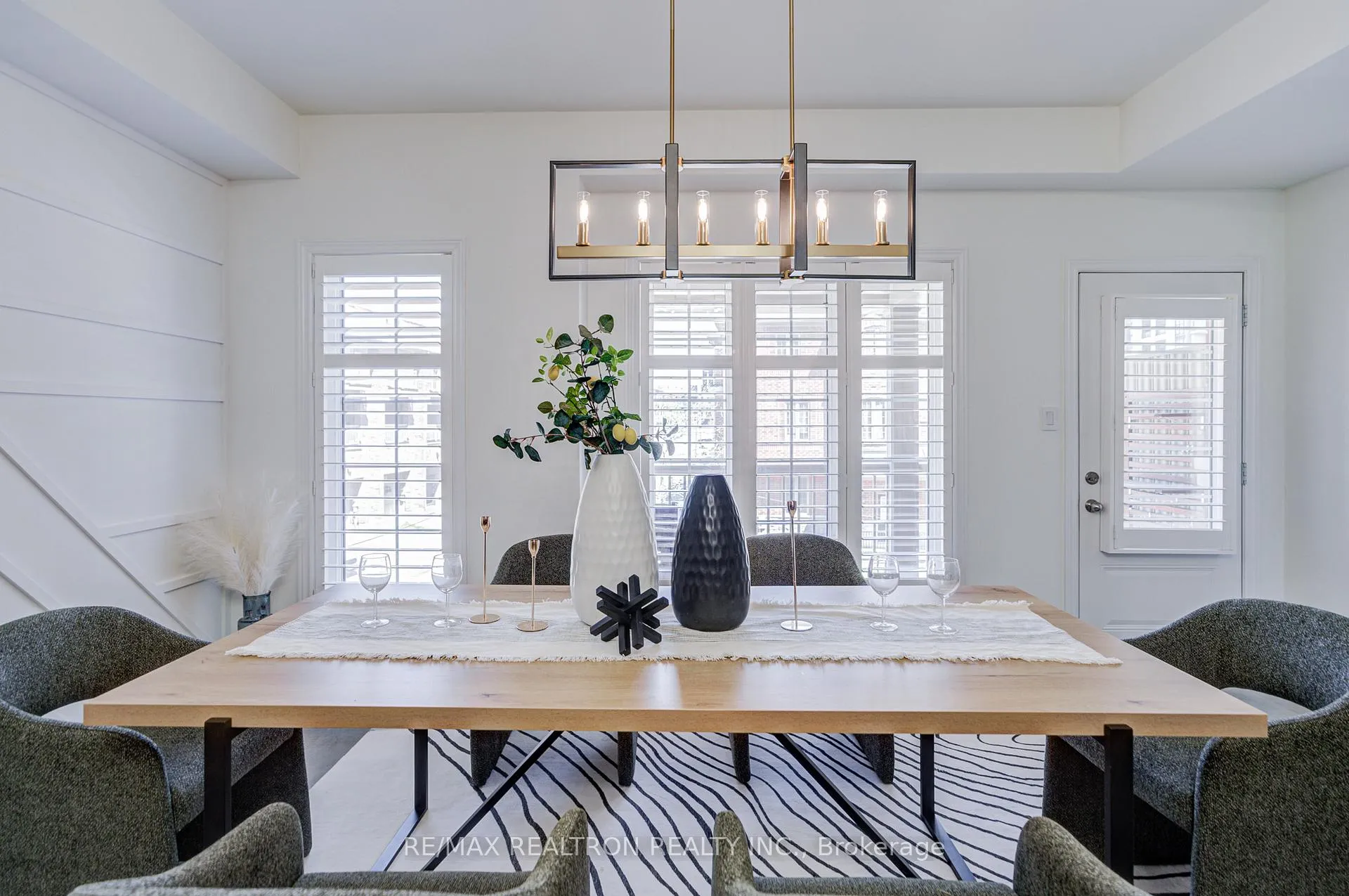 Photo 11 of 34 Battista Perri Drive, Markham, Wismer — HOMEH