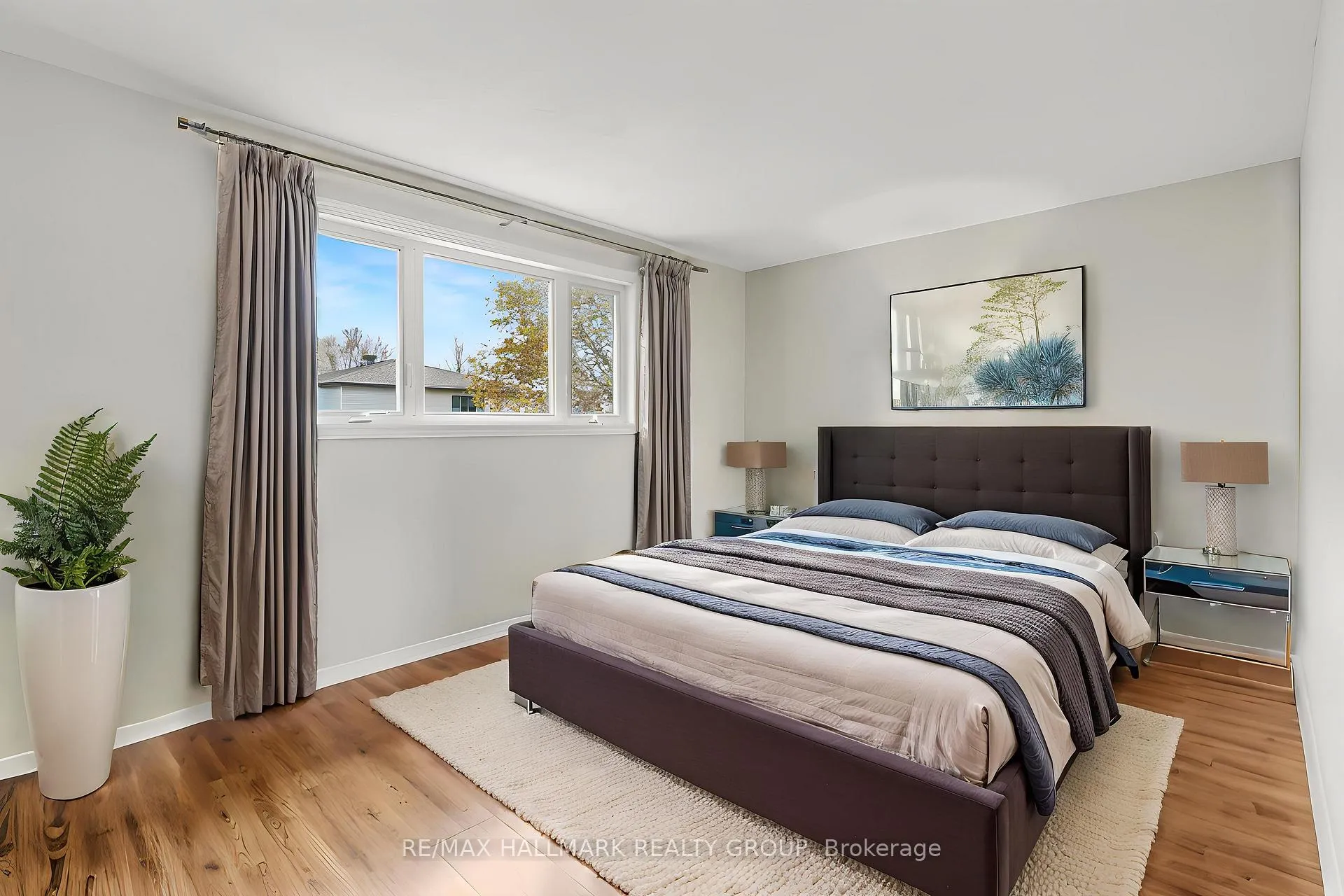 Photo 20 of 712 Morewood Crescent, Ottawa, Fallingbrook/Pineridge — HOMEH