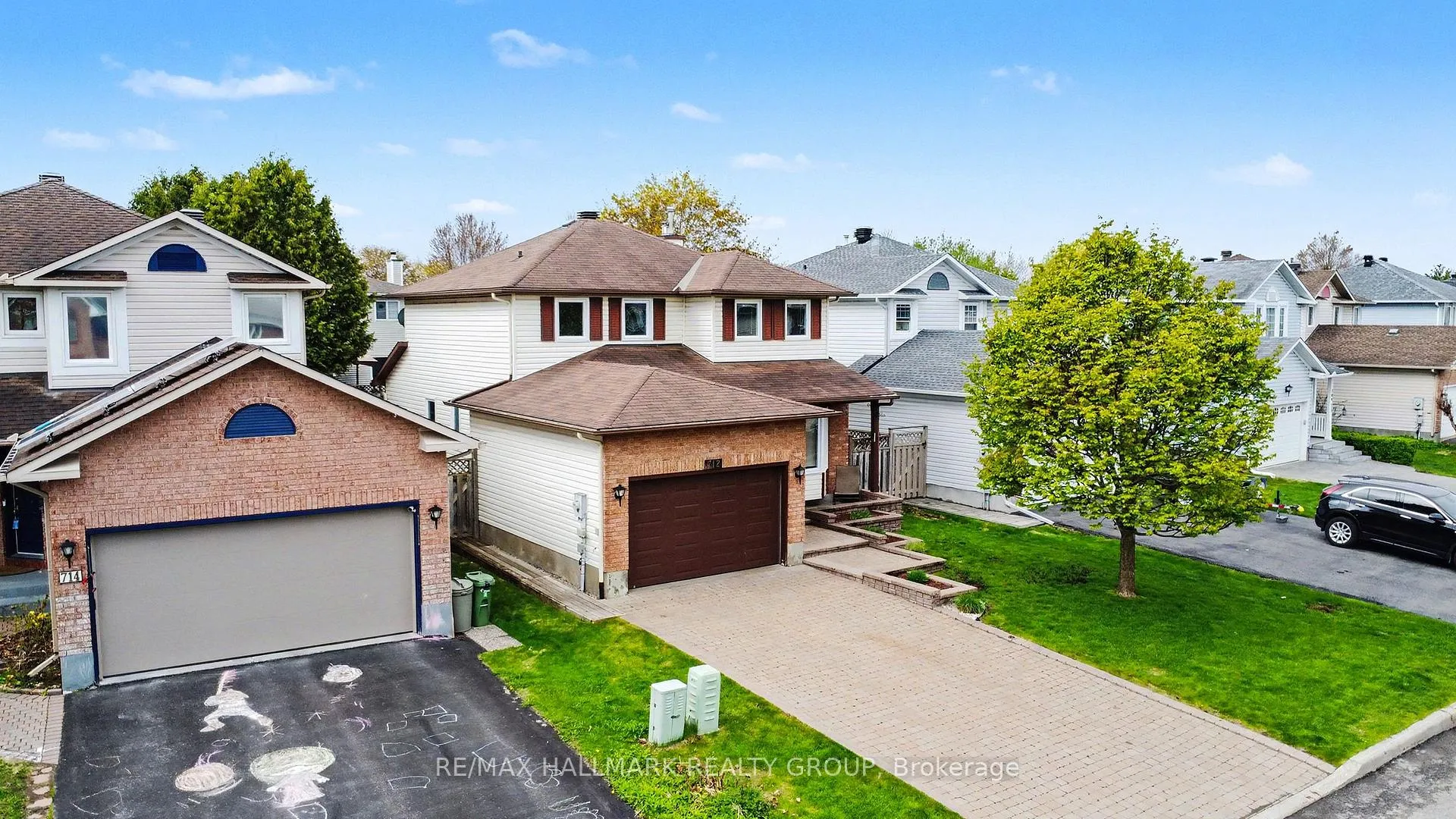 Photo 29 of 712 Morewood Crescent, Ottawa, Fallingbrook/Pineridge — HOMEH