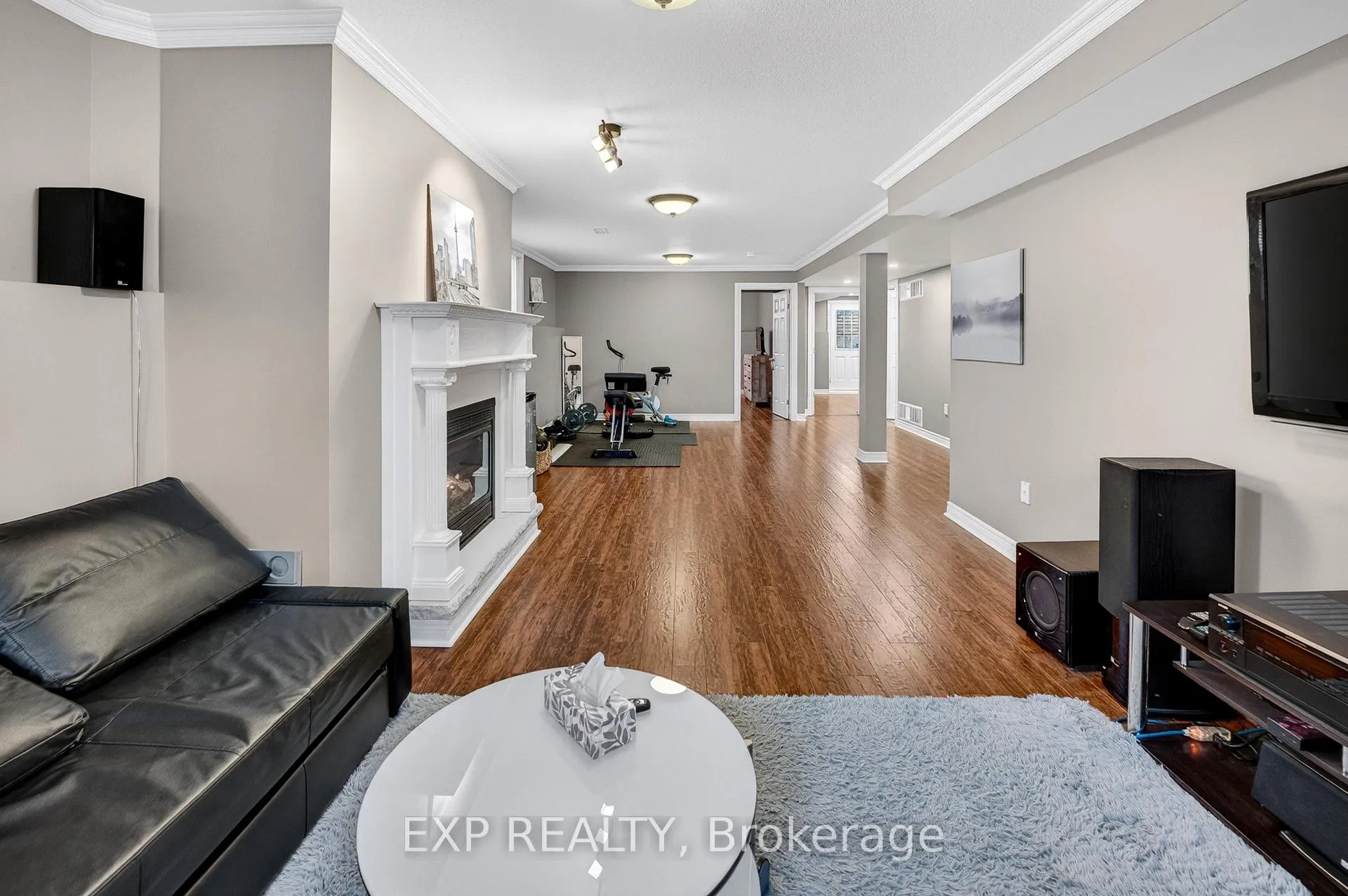 Photo 23 of 7789 Ascot Circle, Niagara Falls, Ascot — HOMEH