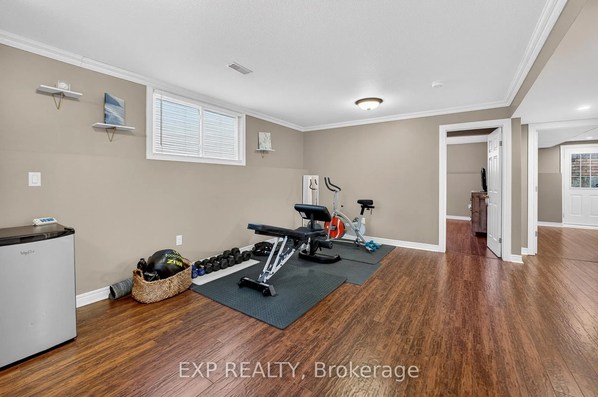 Photo 25 of 7789 Ascot Circle, Niagara Falls, Ascot — HOMEH