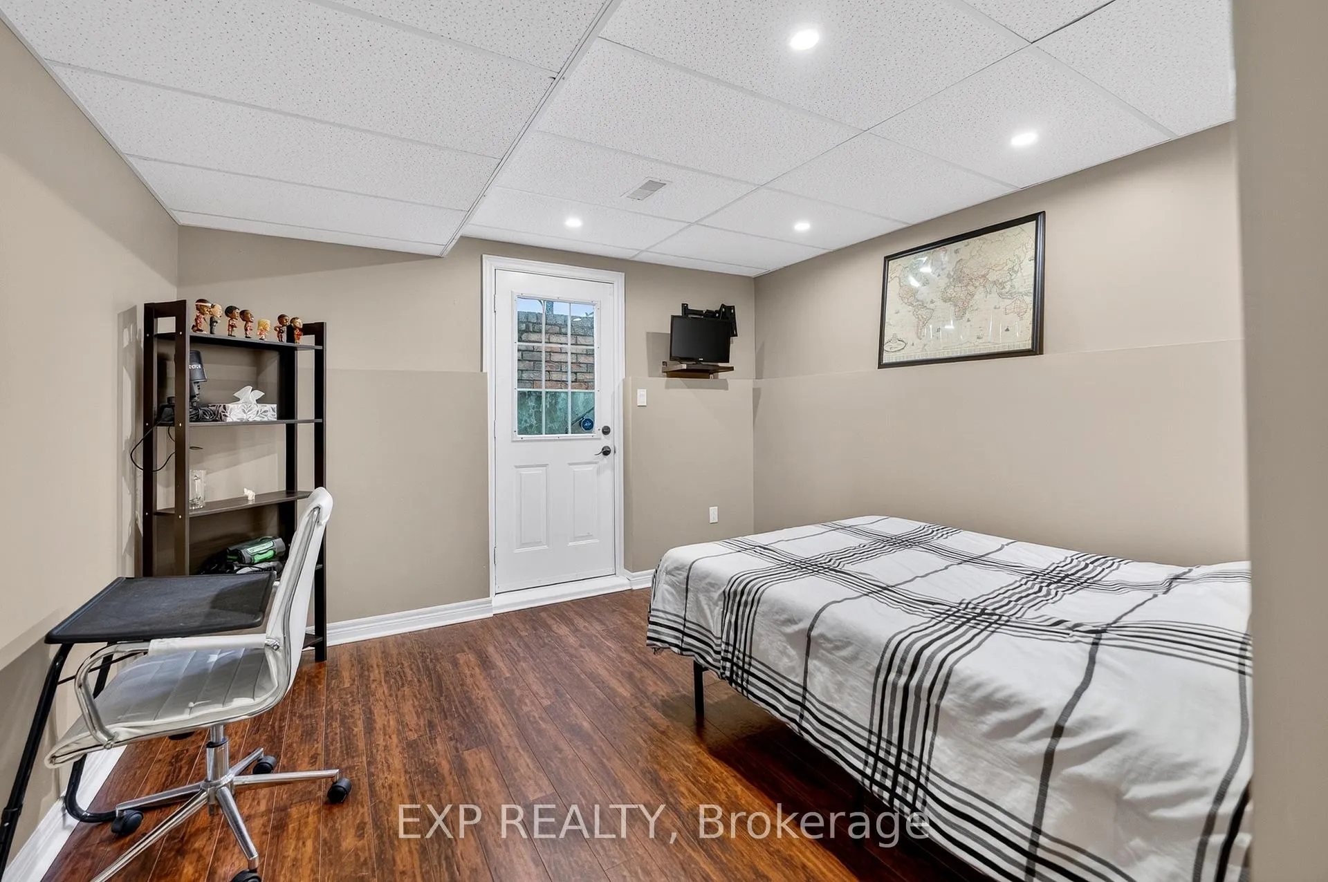 Photo 28 of 7789 Ascot Circle, Niagara Falls, Ascot — HOMEH