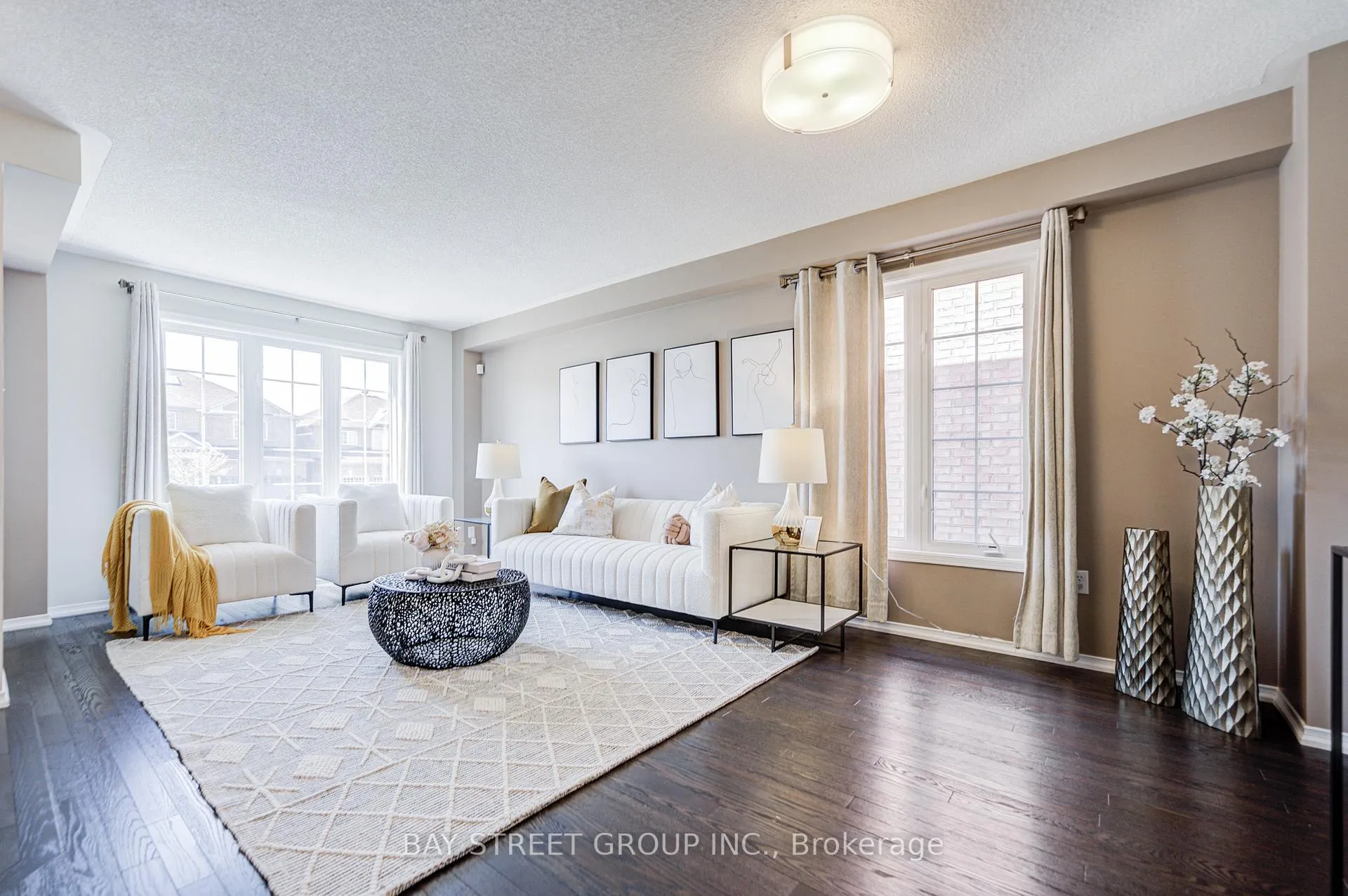Photo 5 of 714 Castlemore Avenue, Markham, Wismer — HOMEH