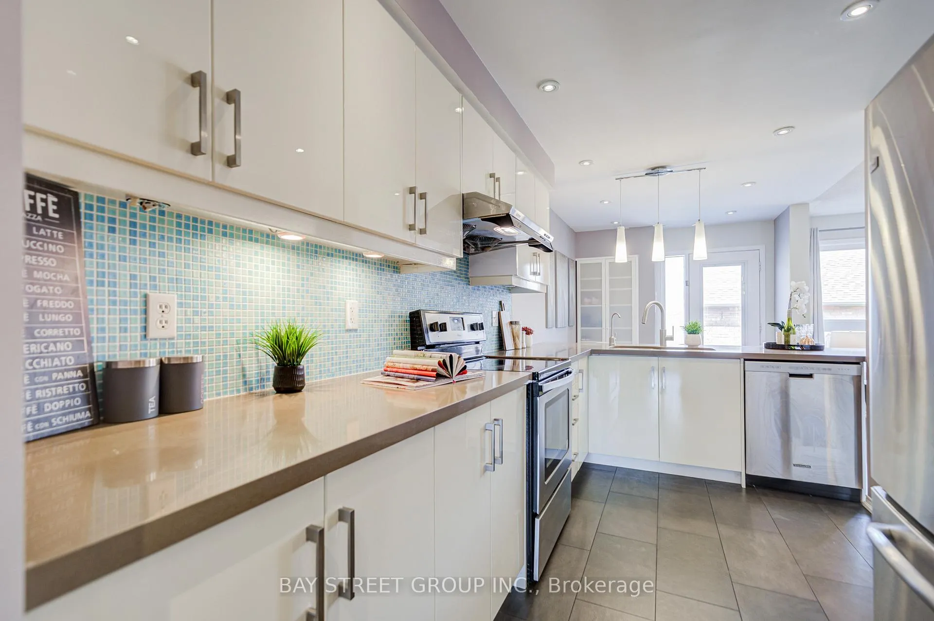 Photo 8 of 714 Castlemore Avenue, Markham, Wismer — HOMEH