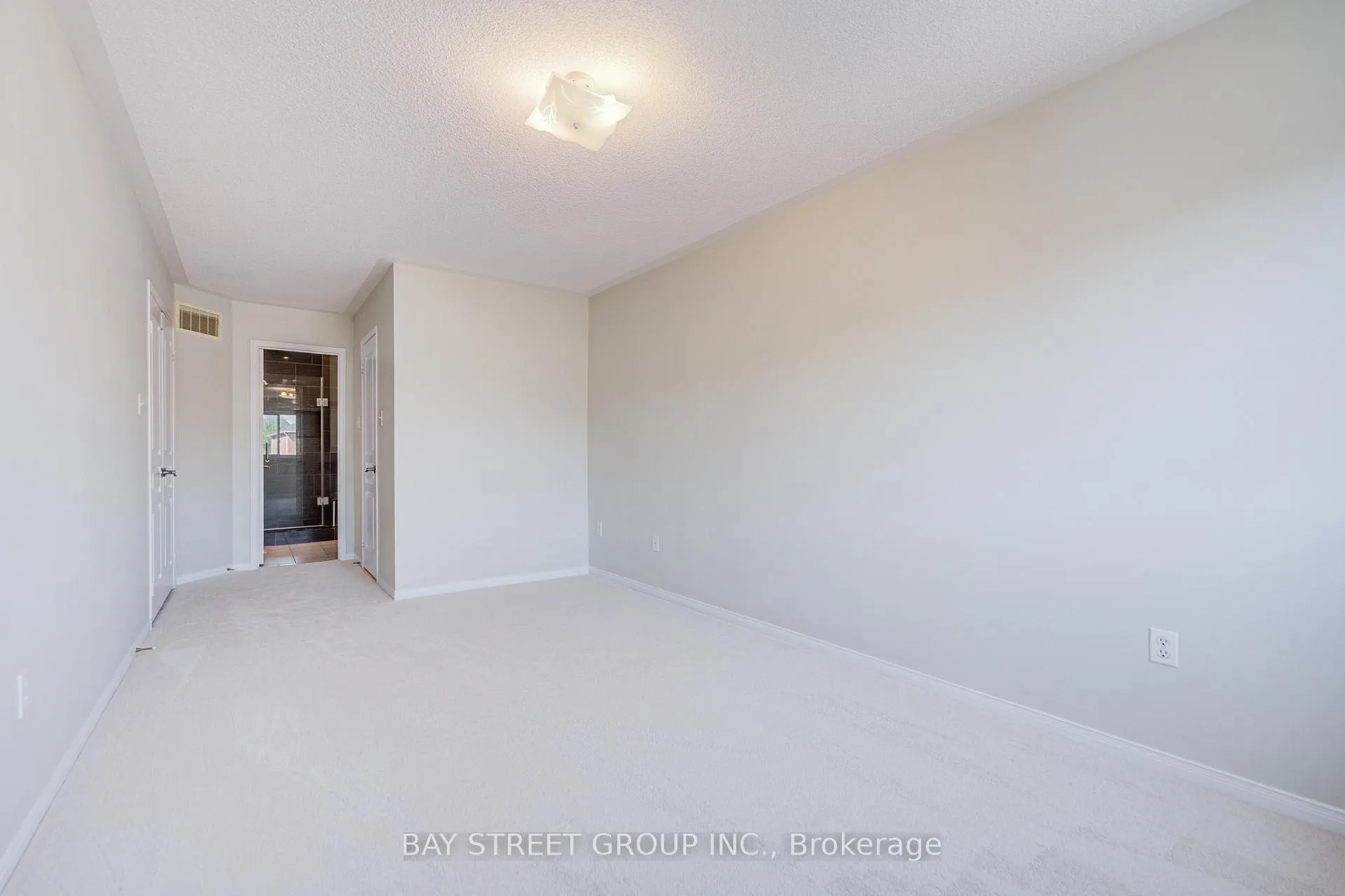 Photo 17 of 714 Castlemore Avenue, Markham, Wismer — HOMEH