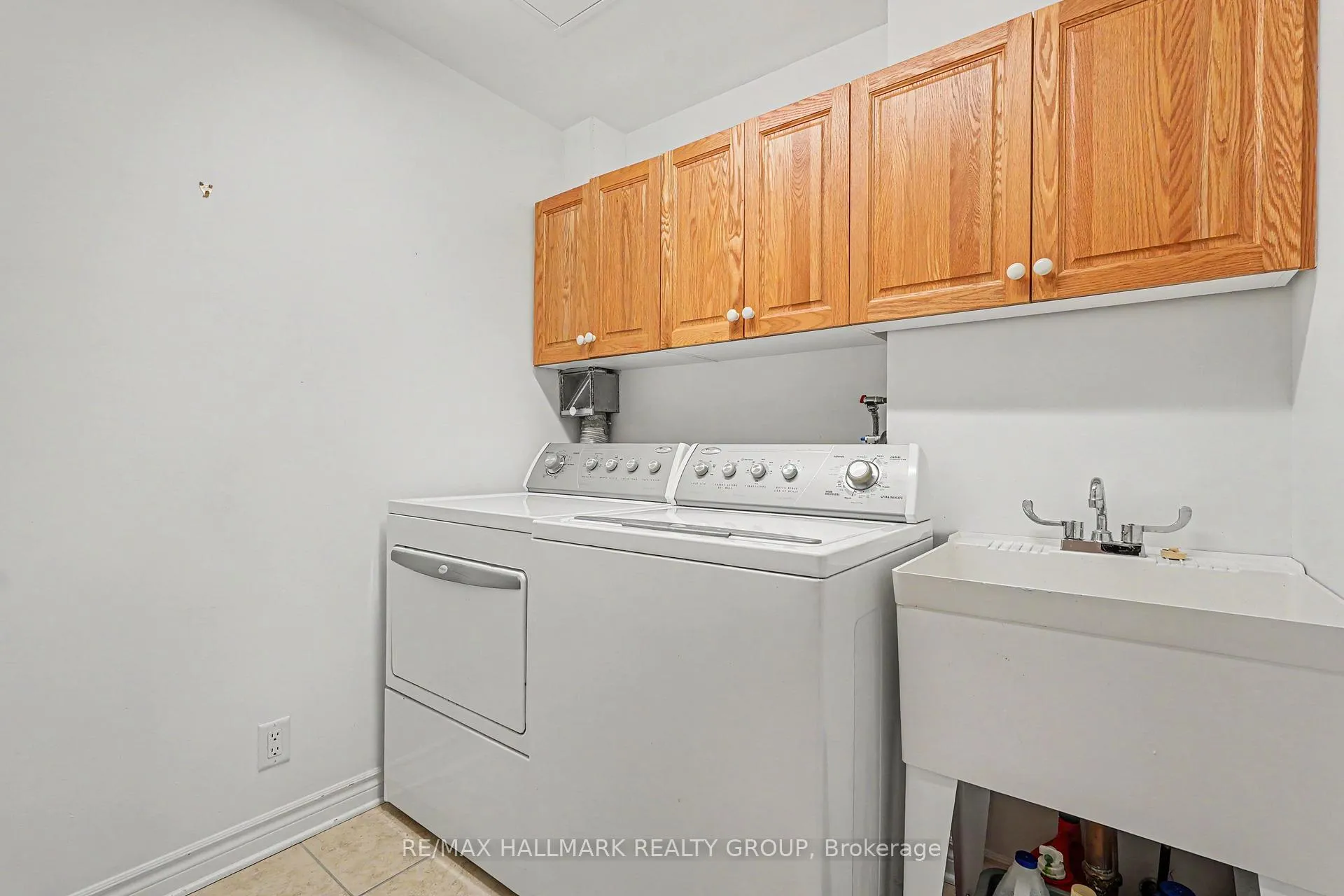 Photo 22 of Unit 702, 136 Darlington Private, Ottawa, Hunt Club/Western Community — HOMEH