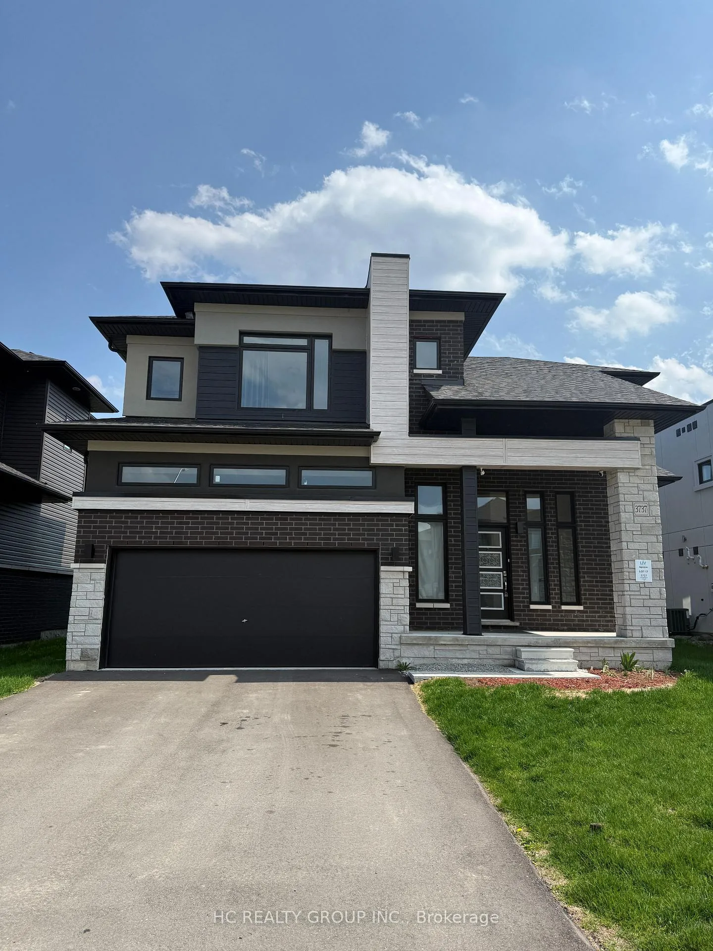 Photo 1 of 3737 Lakepointe Drive, Severn, West Shore — HOMEH