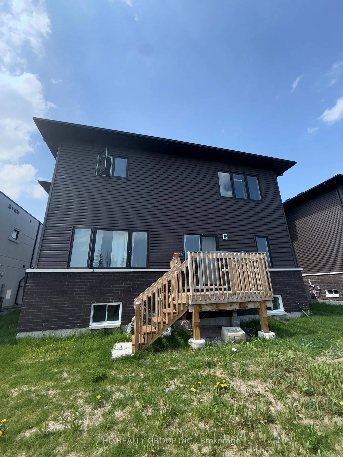 Photo 9 of 3737 Lakepointe Drive, Severn, West Shore — HOMEH