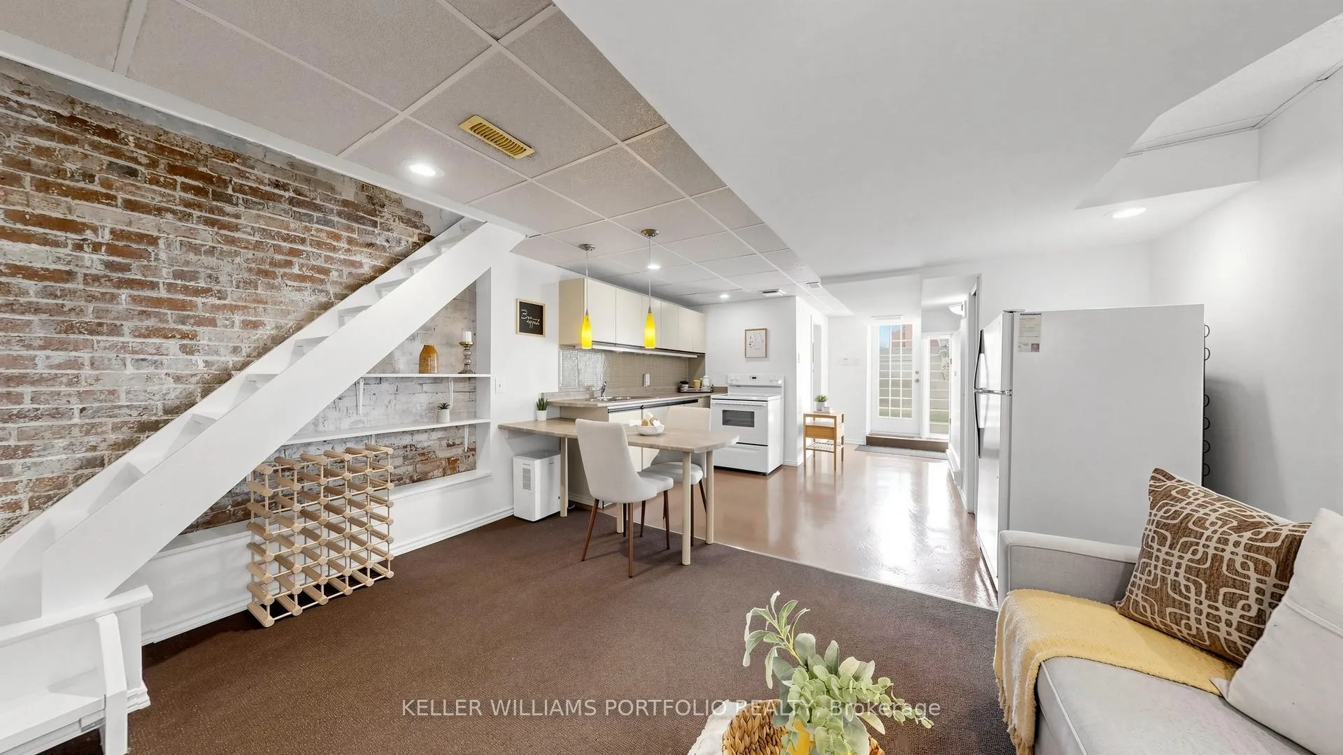 Photo 35 of 122 Bertmount Avenue, Toronto, South Riverdale — HOMEH