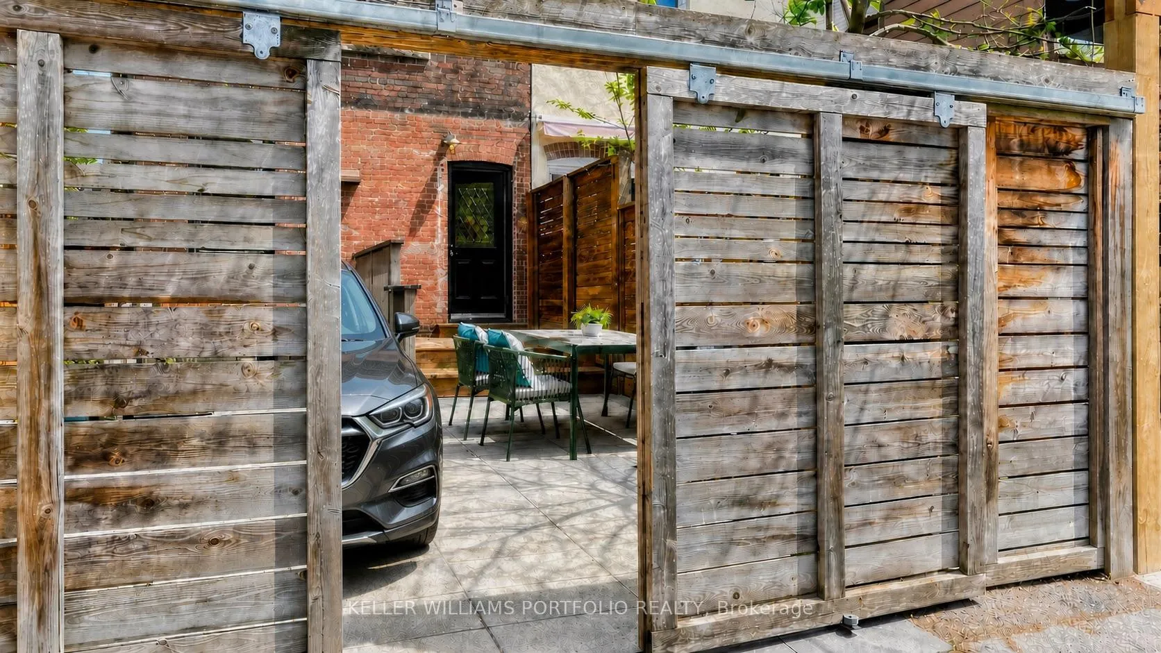 Photo 42 of 122 Bertmount Avenue, Toronto, South Riverdale — HOMEH