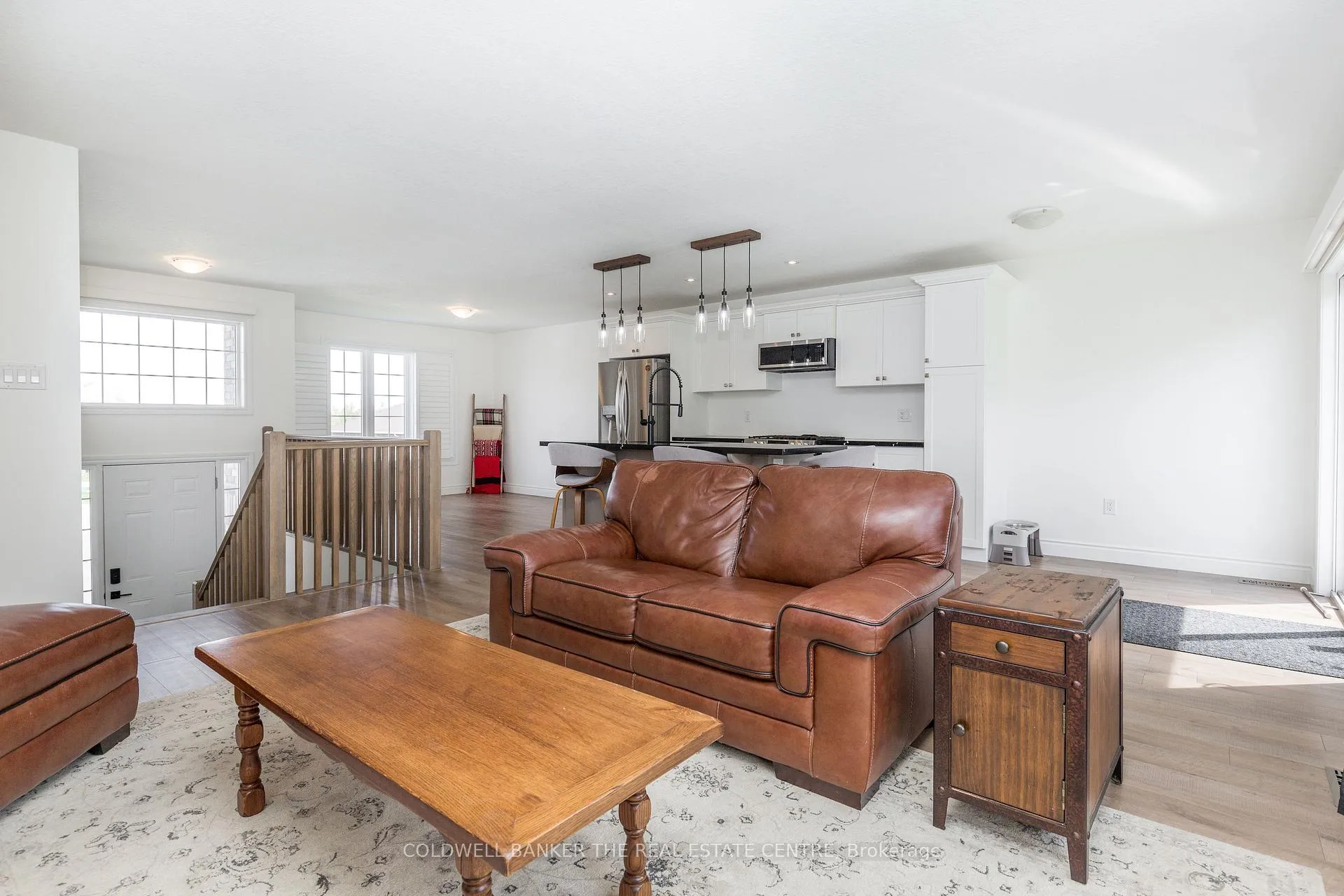 Photo 14 of 41 Hunter Avenue, Tay, Victoria Harbour — HOMEH