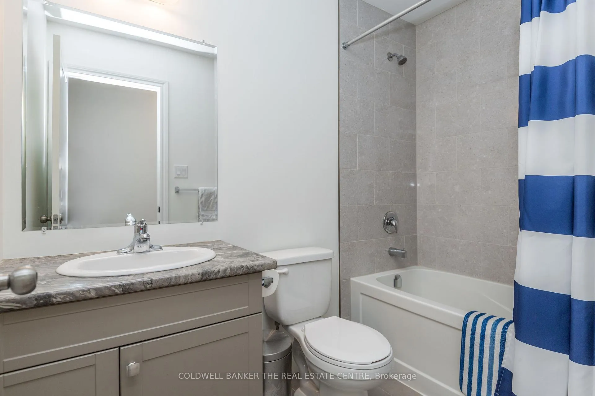 Photo 20 of 41 Hunter Avenue, Tay, Victoria Harbour — HOMEH