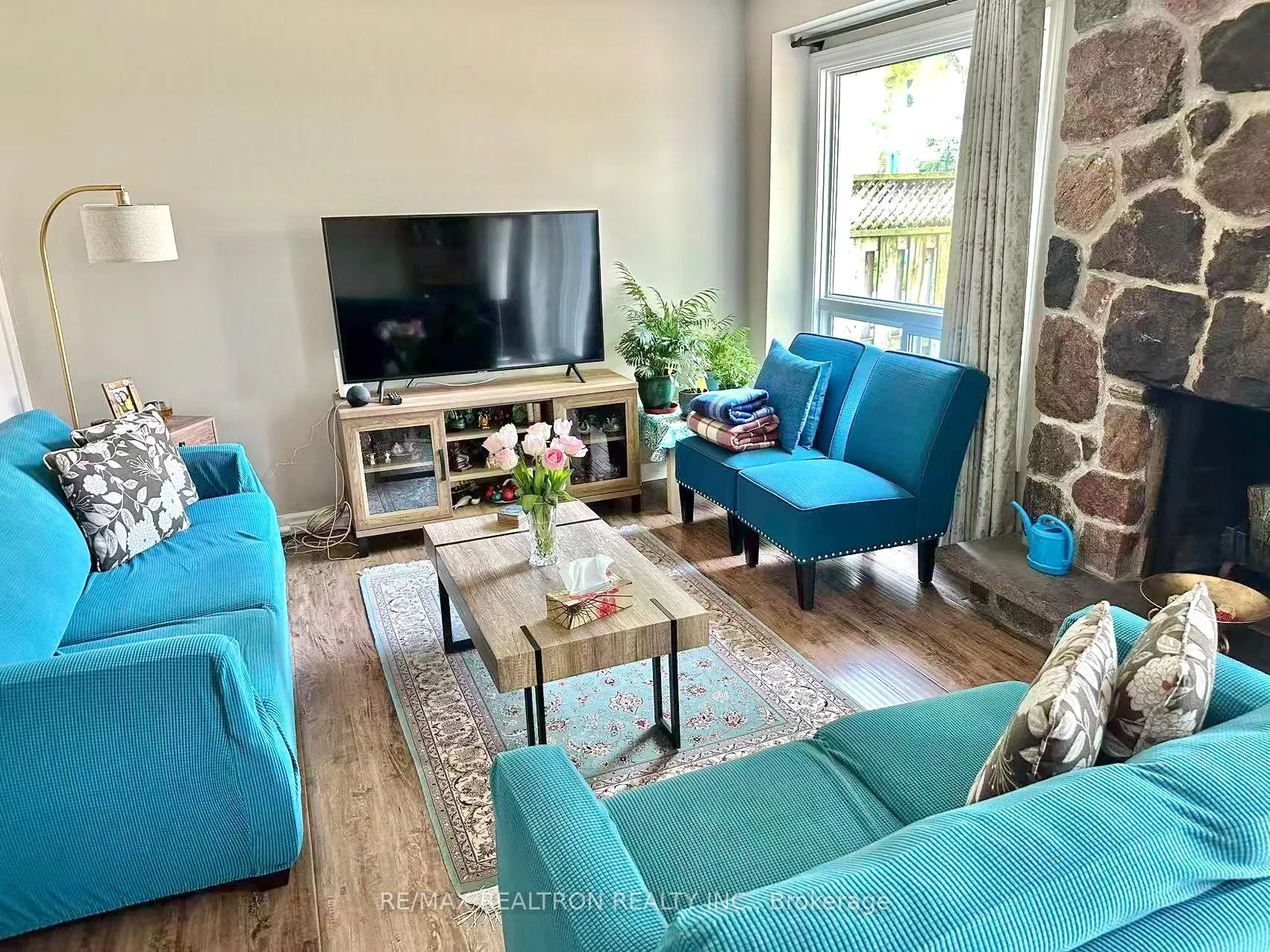 Photo 5 of Unit 54, 105 Carlton Road, Markham, Unionville — HOMEH