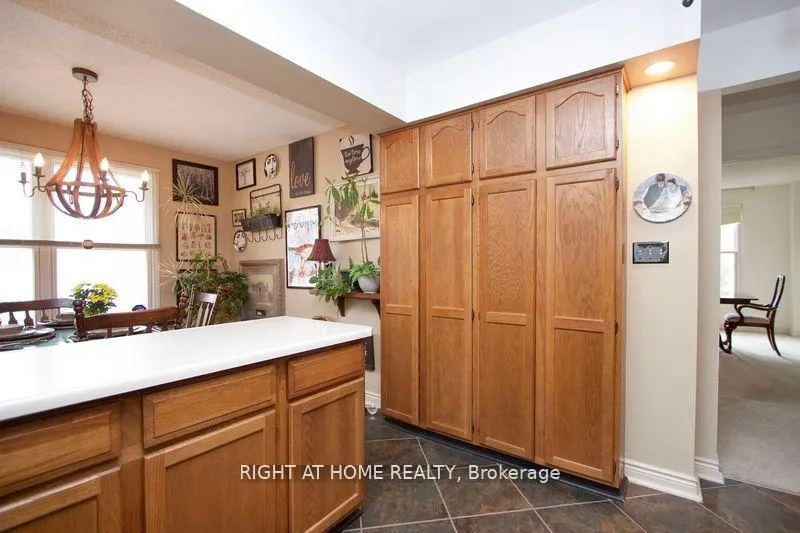 Photo 15 of 3 Hampstead Gate E, Clarington, Courtice — HOMEH