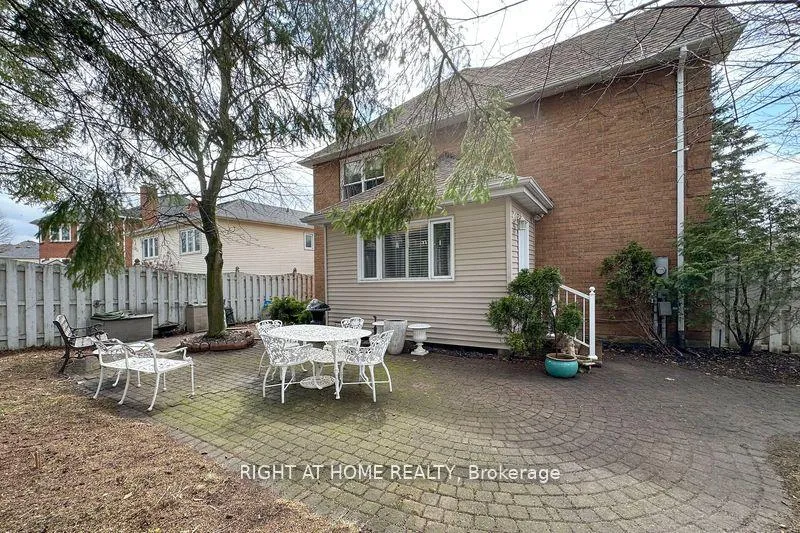 Photo 30 of 3 Hampstead Gate E, Clarington, Courtice — HOMEH