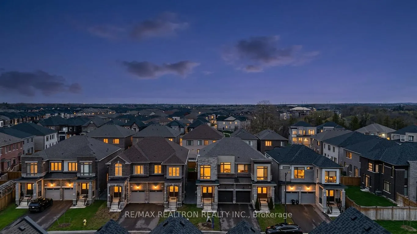 Photo 2 of 10 Hinkson Street, Whitby, Rural Whitby — HOMEH