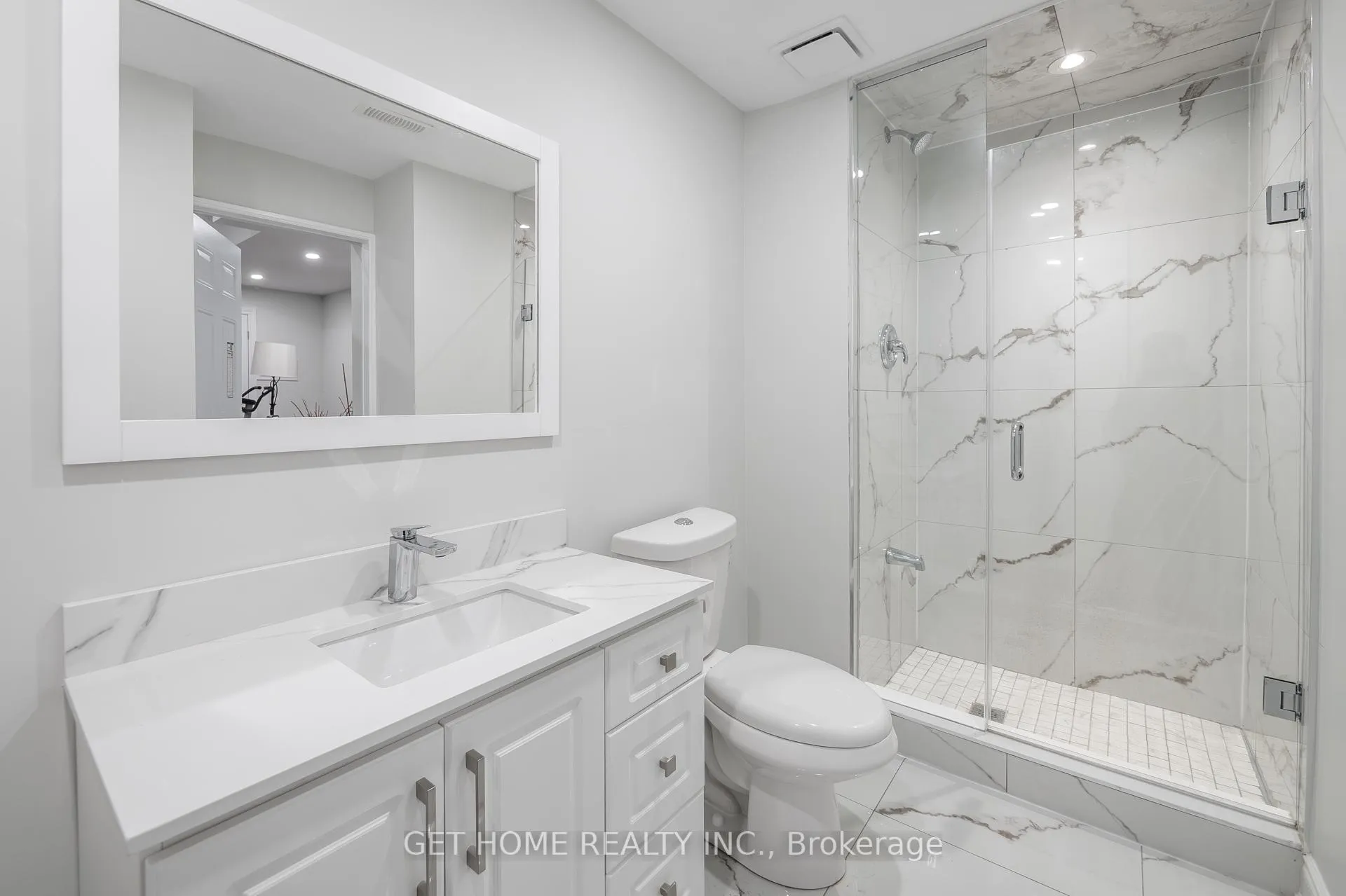 Photo 34 of 30 Lowell Crescent, Brampton, Credit Valley — HOMEH