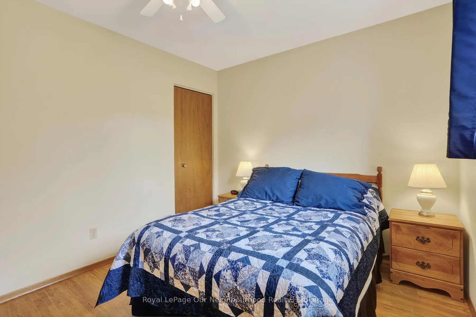 Photo 25 of 34 Brant Court, Oshawa, Samac — HOMEH