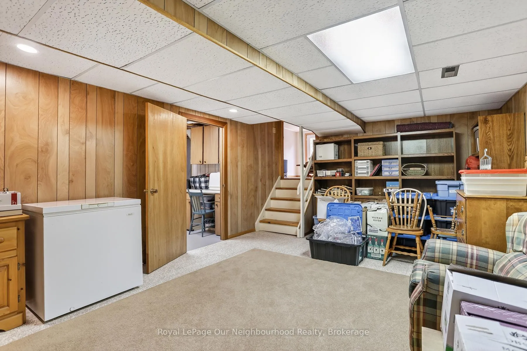 Photo 44 of 34 Brant Court, Oshawa, Samac — HOMEH