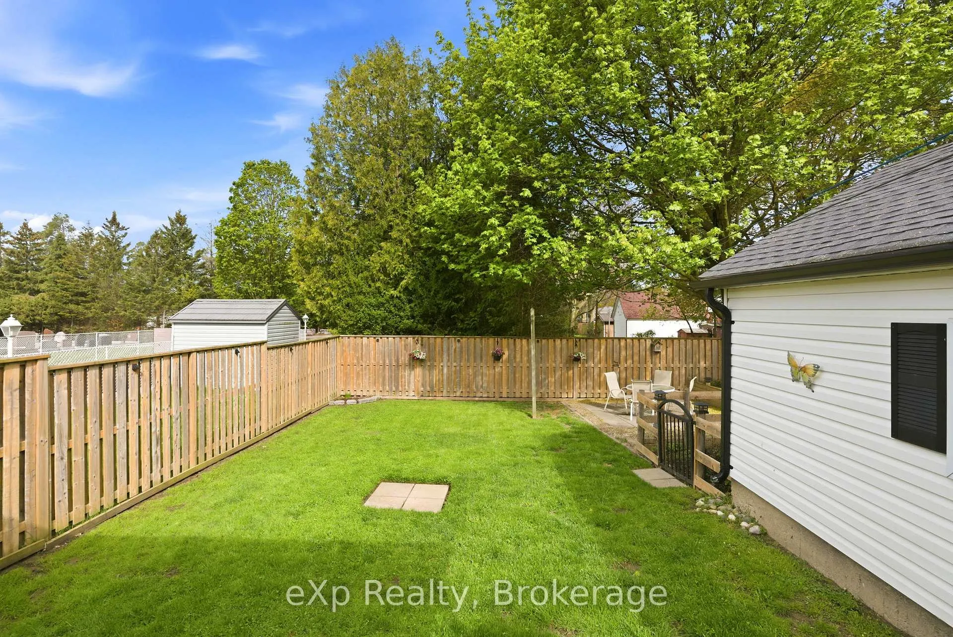 Photo 39 of 52 Avondale Avenue, Stratford — HOMEH