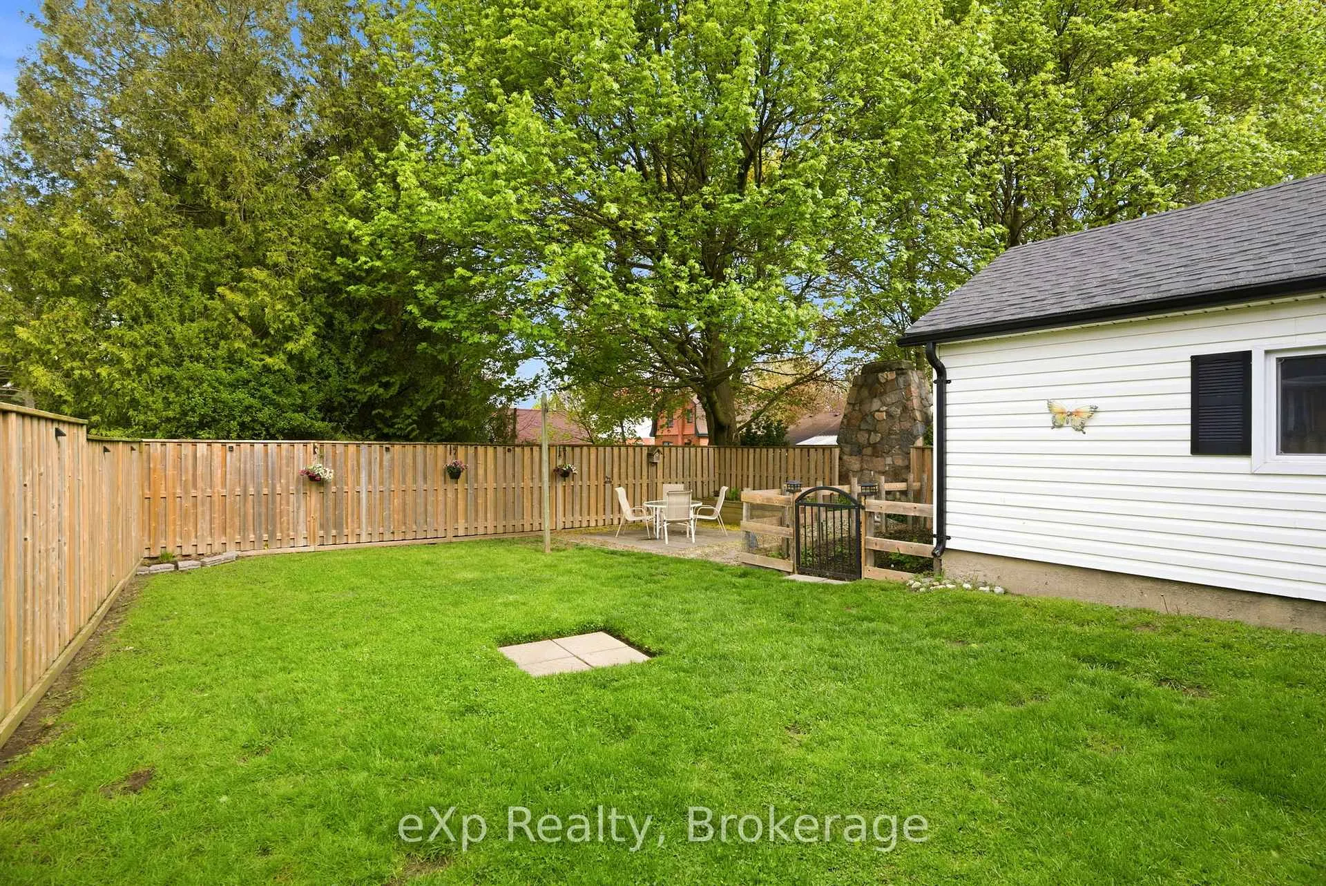 Photo 40 of 52 Avondale Avenue, Stratford — HOMEH