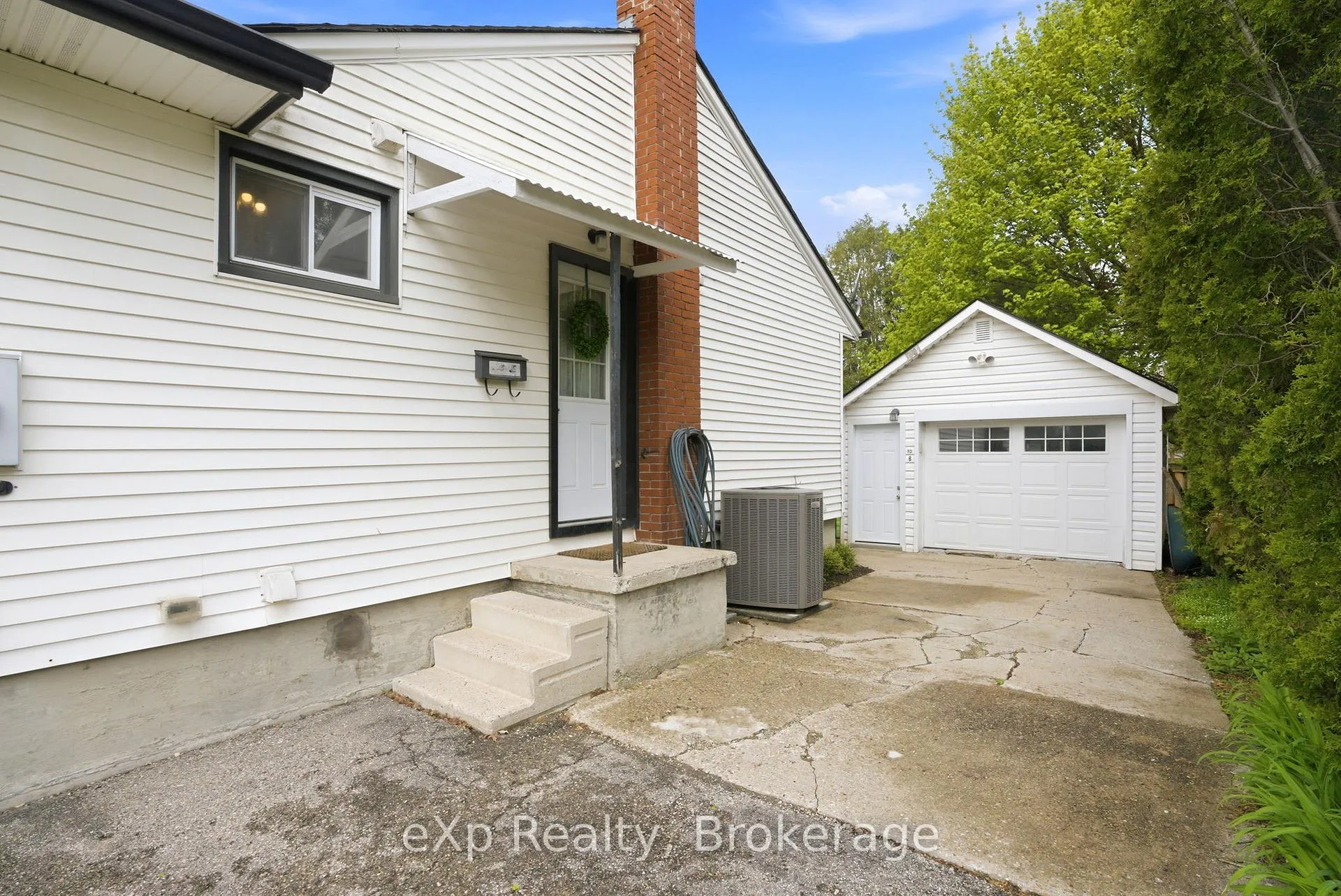Photo 46 of 52 Avondale Avenue, Stratford — HOMEH