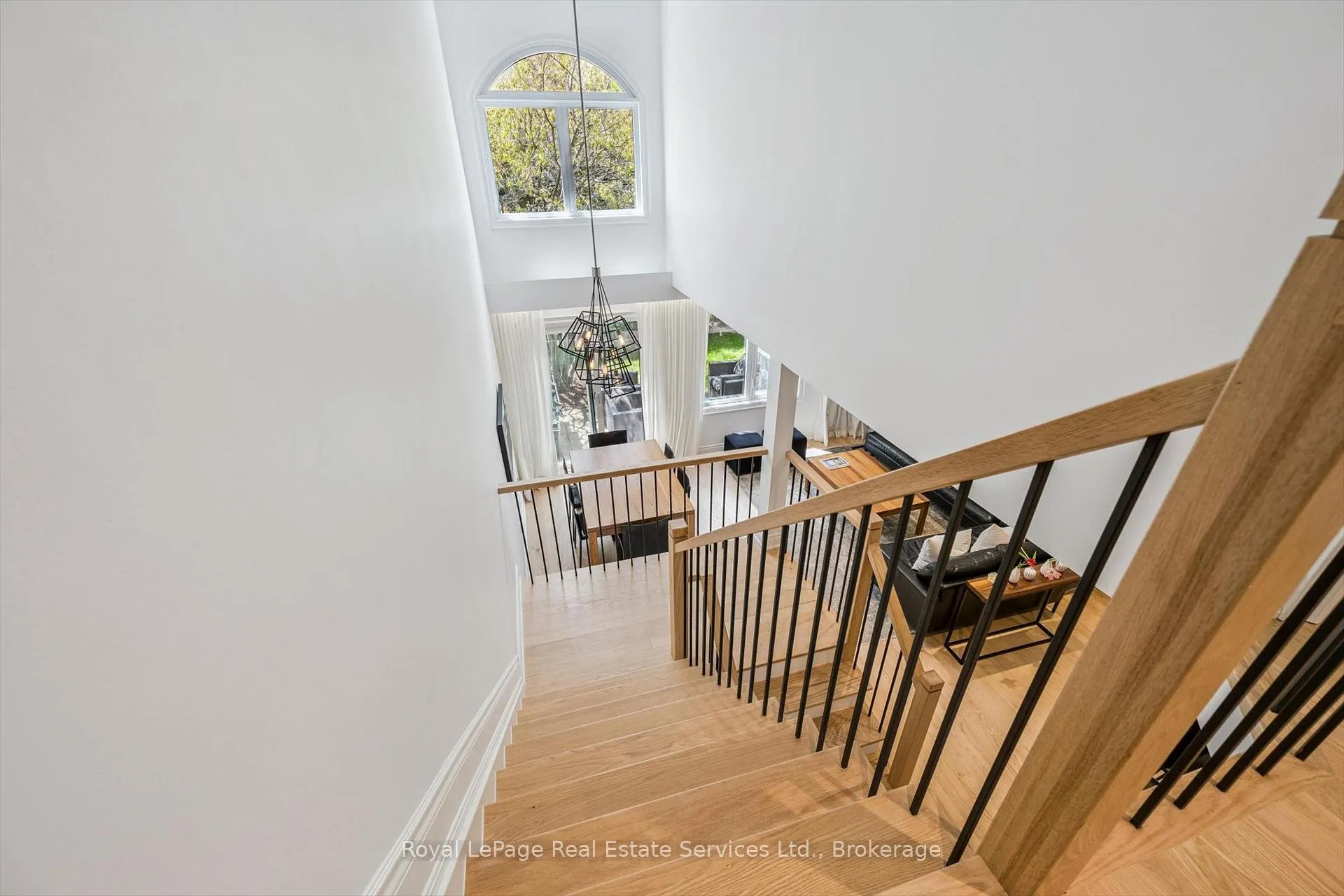 Photo 15 of Unit 32, 2250 Rockingham Drive, Oakville, Joshua Creek — HOMEH