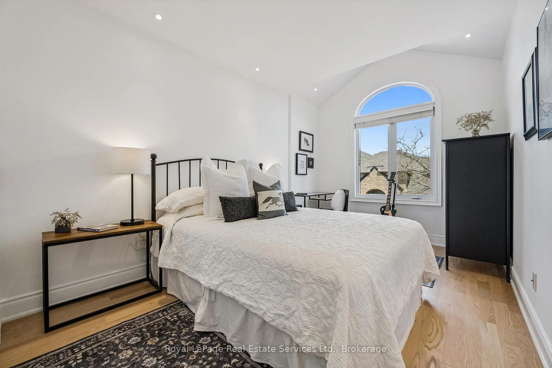 Photo 24 of Unit 32, 2250 Rockingham Drive, Oakville, Joshua Creek — HOMEH