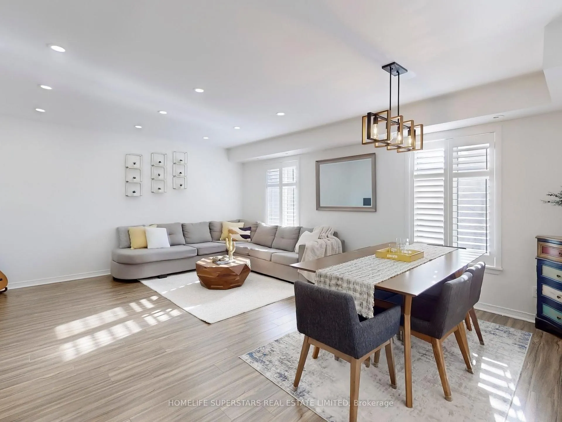 Photo 3 of Unit 1234, 21 Pirandello Street, Toronto, Niagara — HOMEH