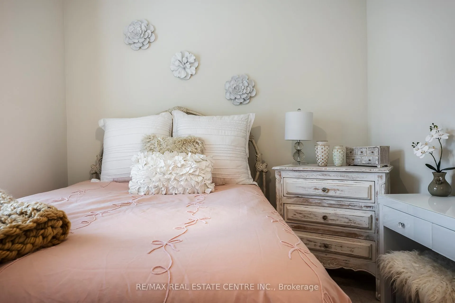 Photo 20 of 106 Adventura Road, Brampton, Northwest Brampton — HOMEH