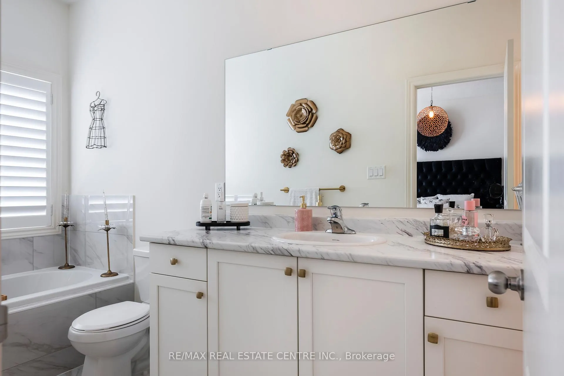 Photo 31 of 106 Adventura Road, Brampton, Northwest Brampton — HOMEH