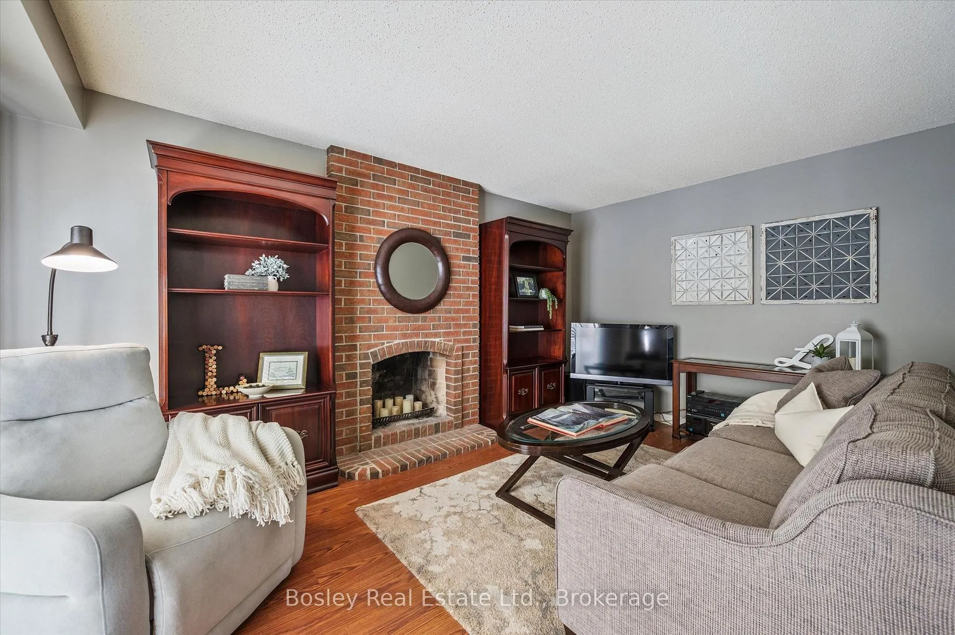 Photo 16 of 176 Westvale Drive, Waterloo — HOMEH