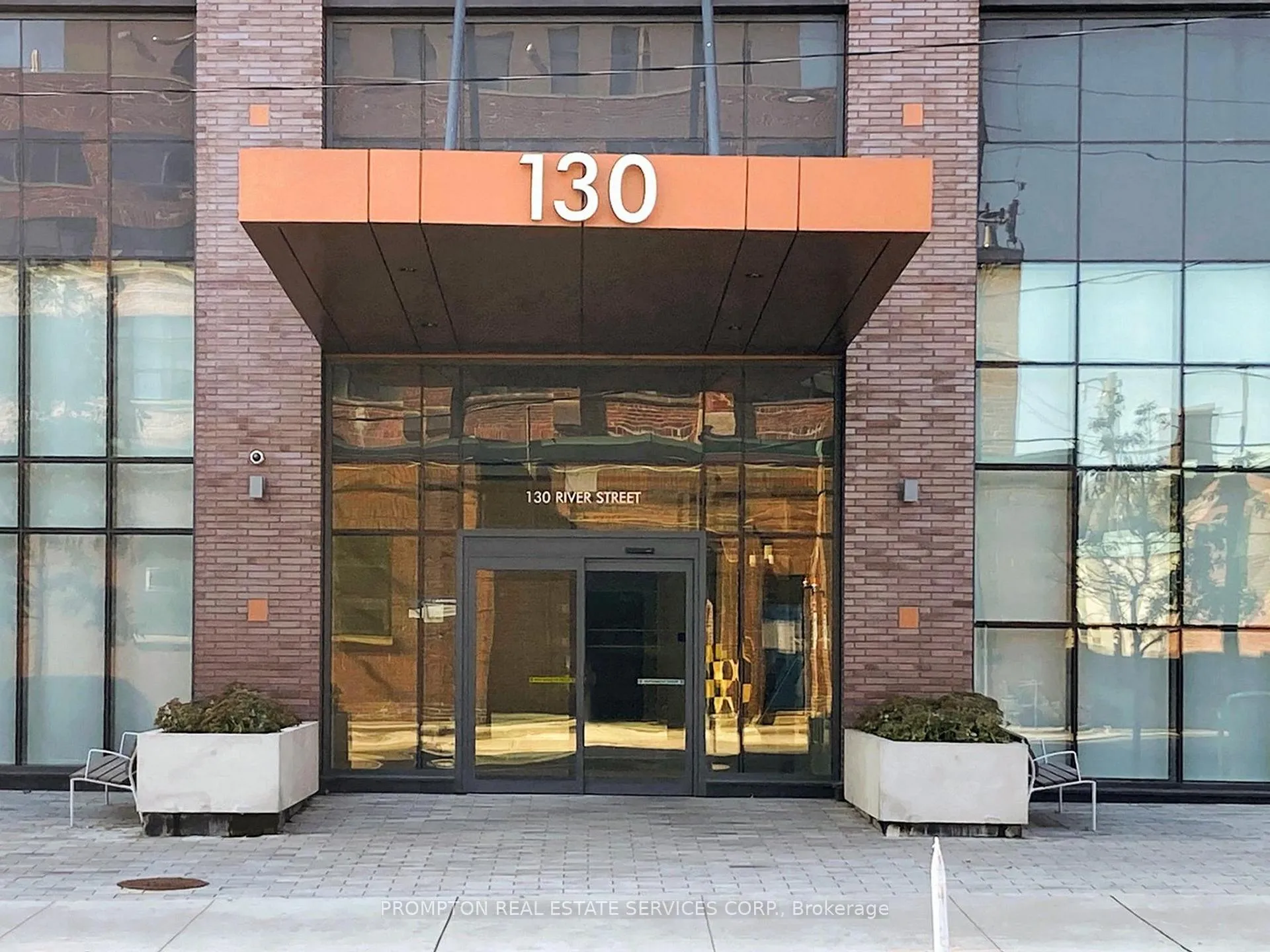 Photo 5 of Unit 1803, 130 River Street, Toronto, Regent Park — HOMEH