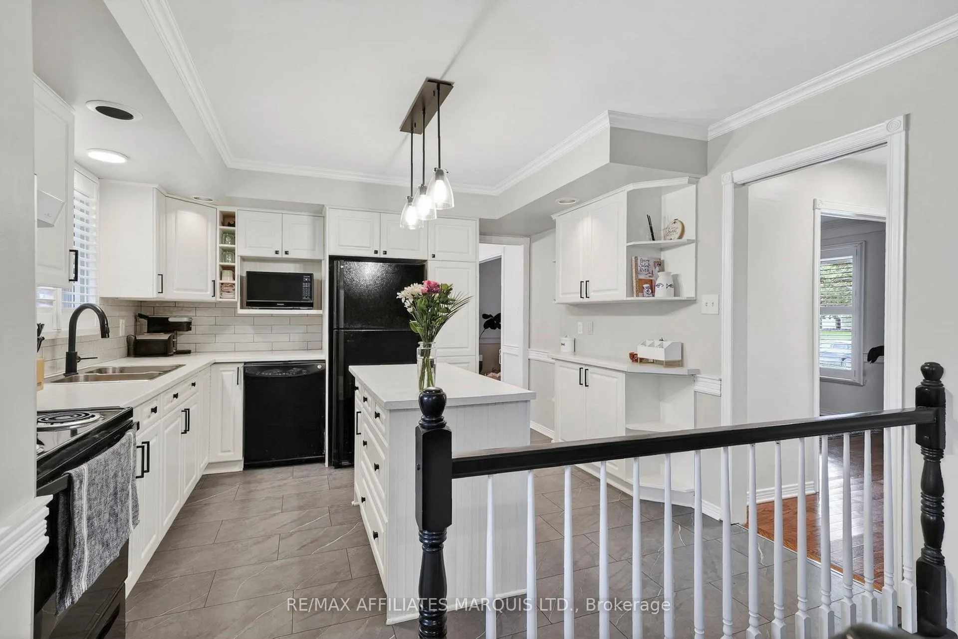 Photo 12 of 948 Fourth Street E, Cornwall — HOMEH