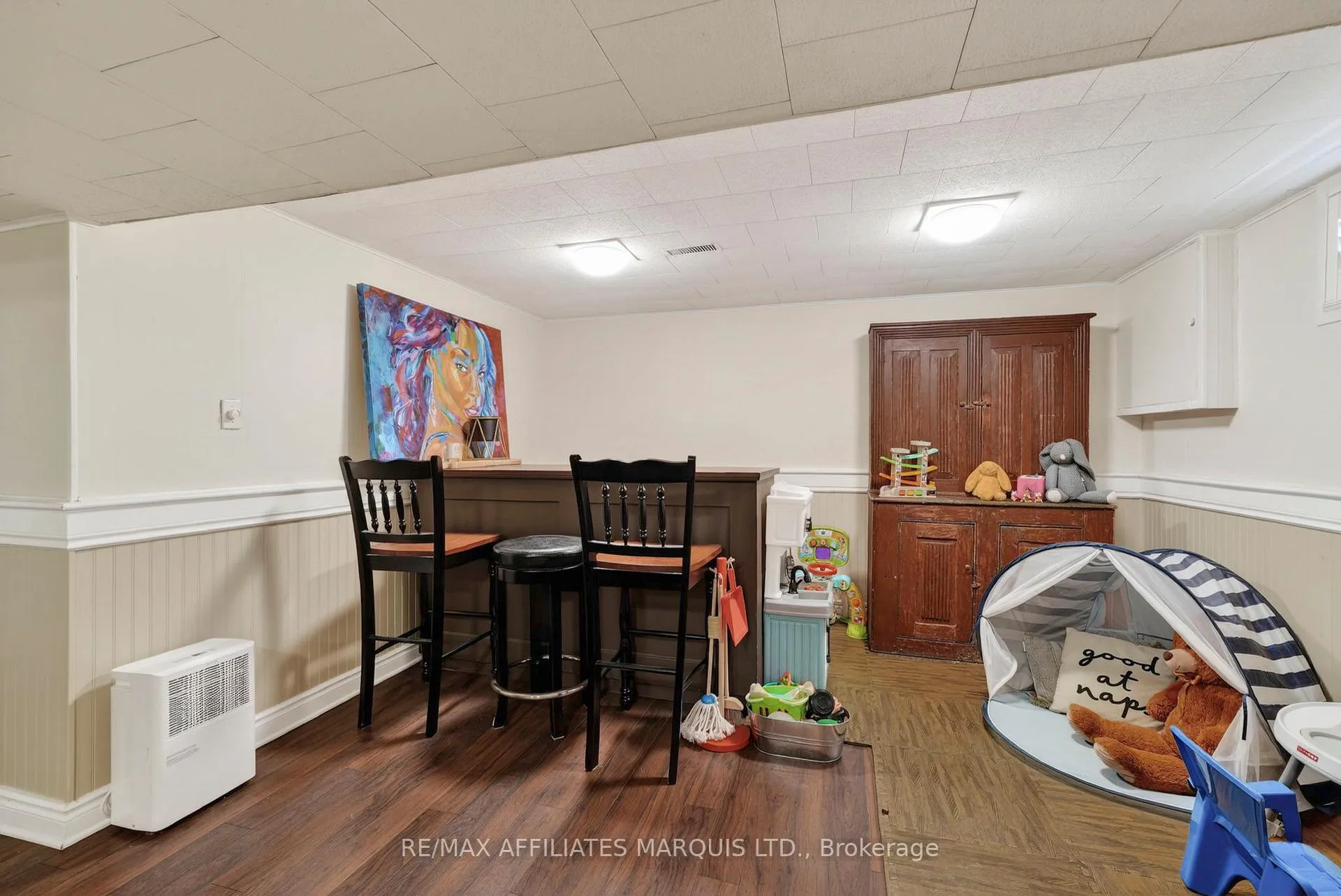 Photo 24 of 948 Fourth Street E, Cornwall — HOMEH