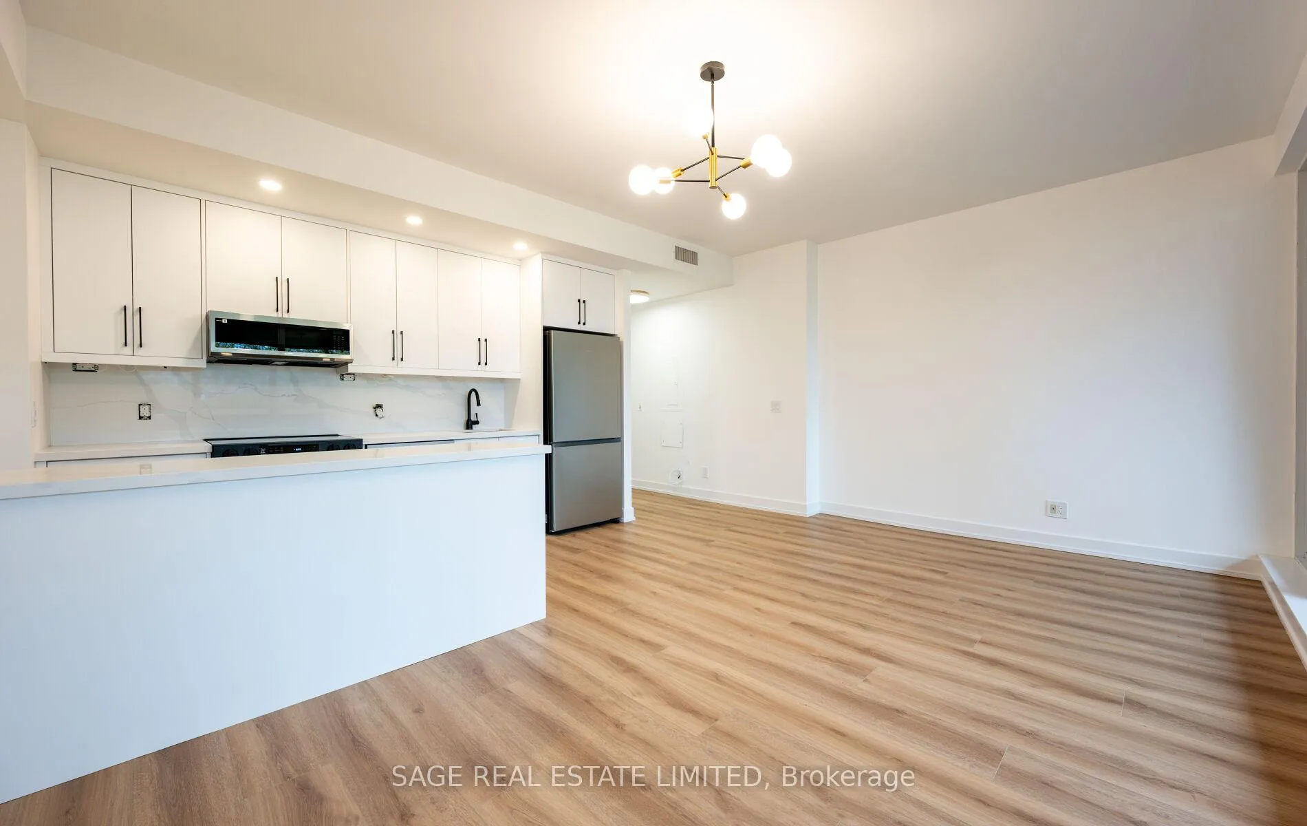 Photo 10 of Unit 304, 25 Ritchie Avenue, Toronto, Roncesvalles — HOMEH