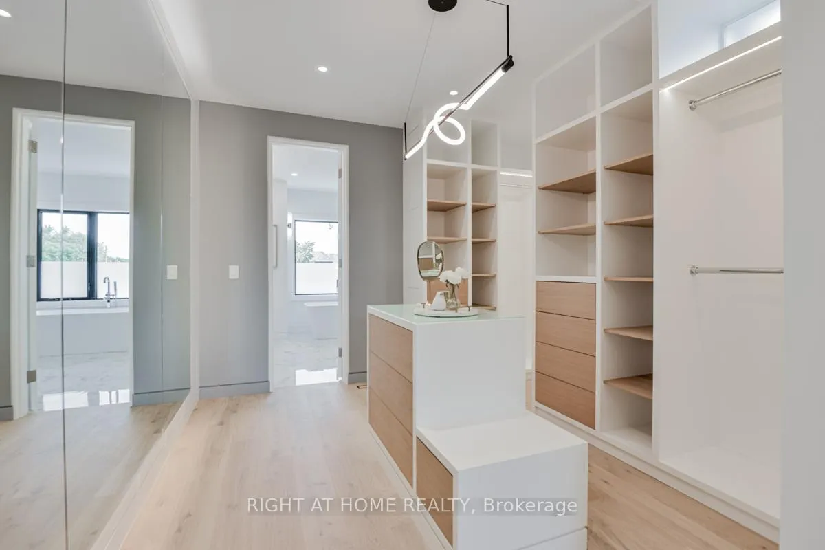 Photo 31 of 675 Huron Street, Toronto, The Annex — HOMEH