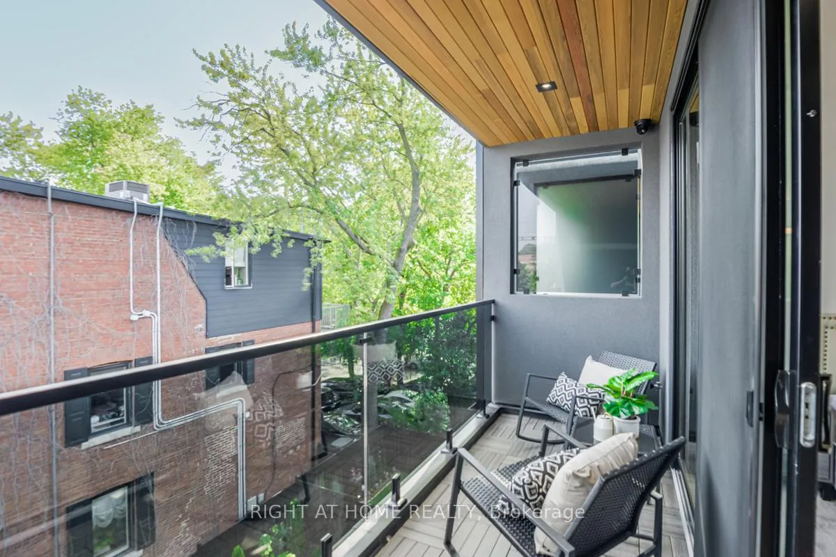 Photo 39 of 675 Huron Street, Toronto, The Annex — HOMEH