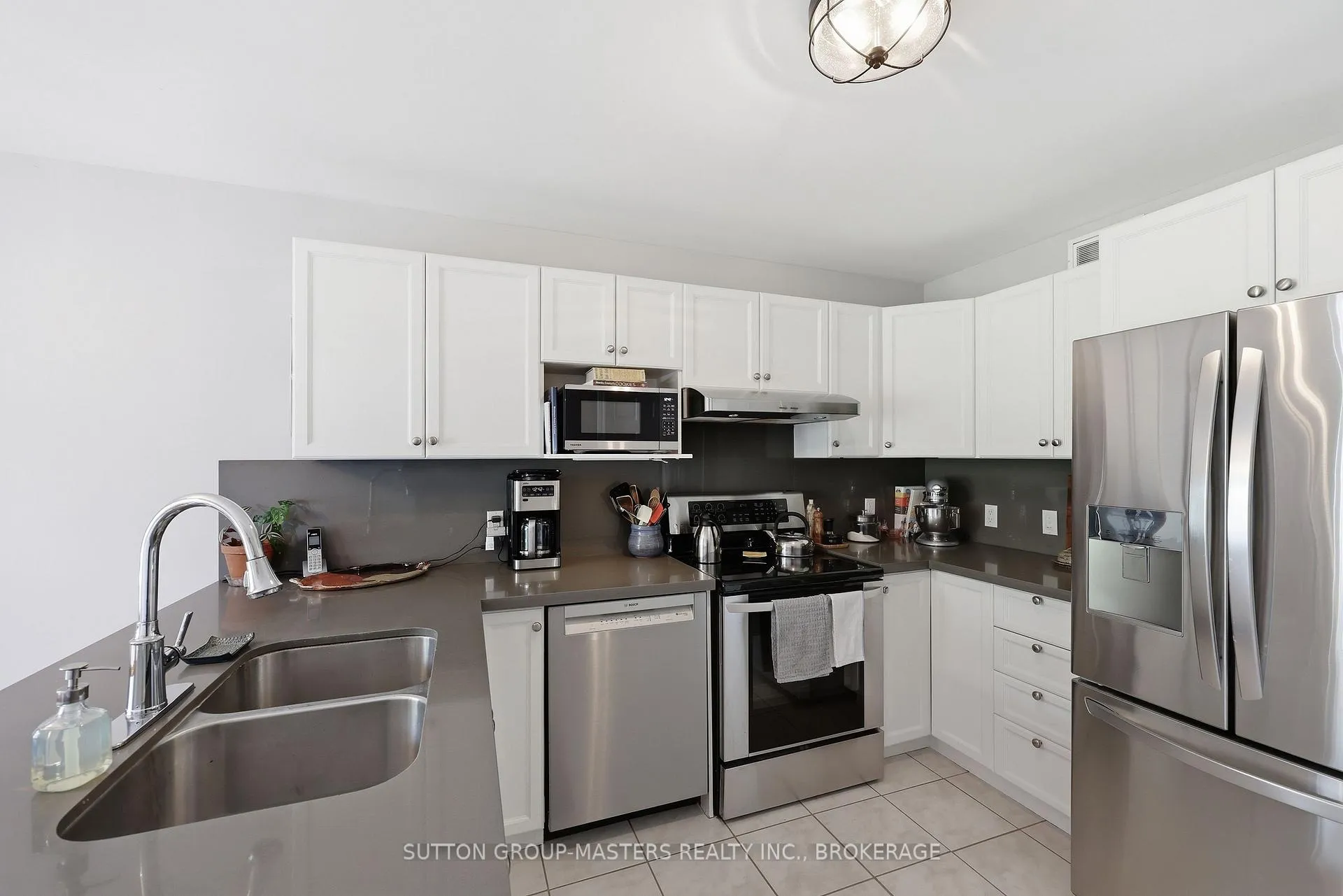 Photo 14 of 668 Melrose Street, Kingston, East Gardiners Rd — HOMEH