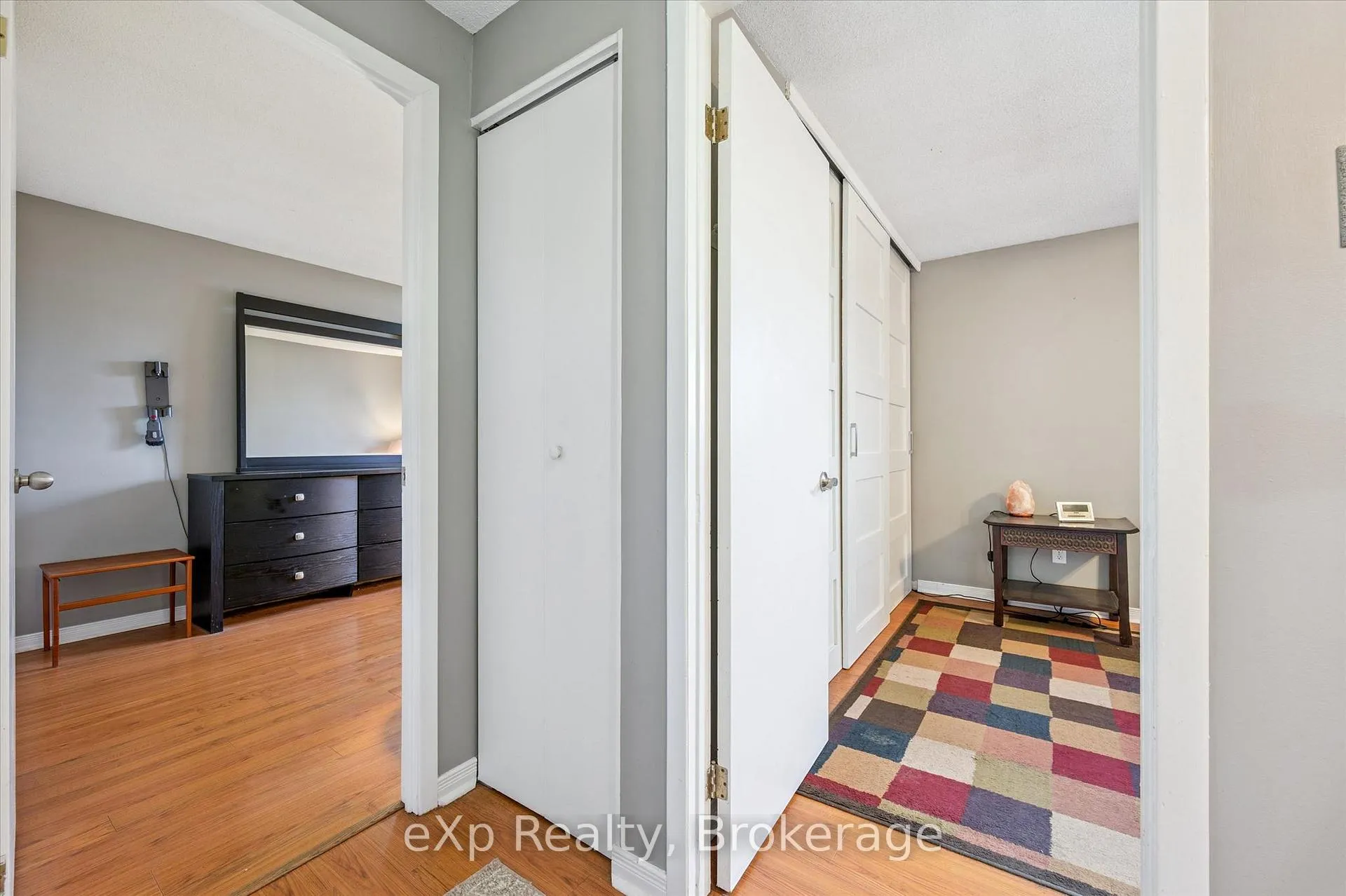 Photo 18 of 195 Middlebury Drive, Waterloo — HOMEH