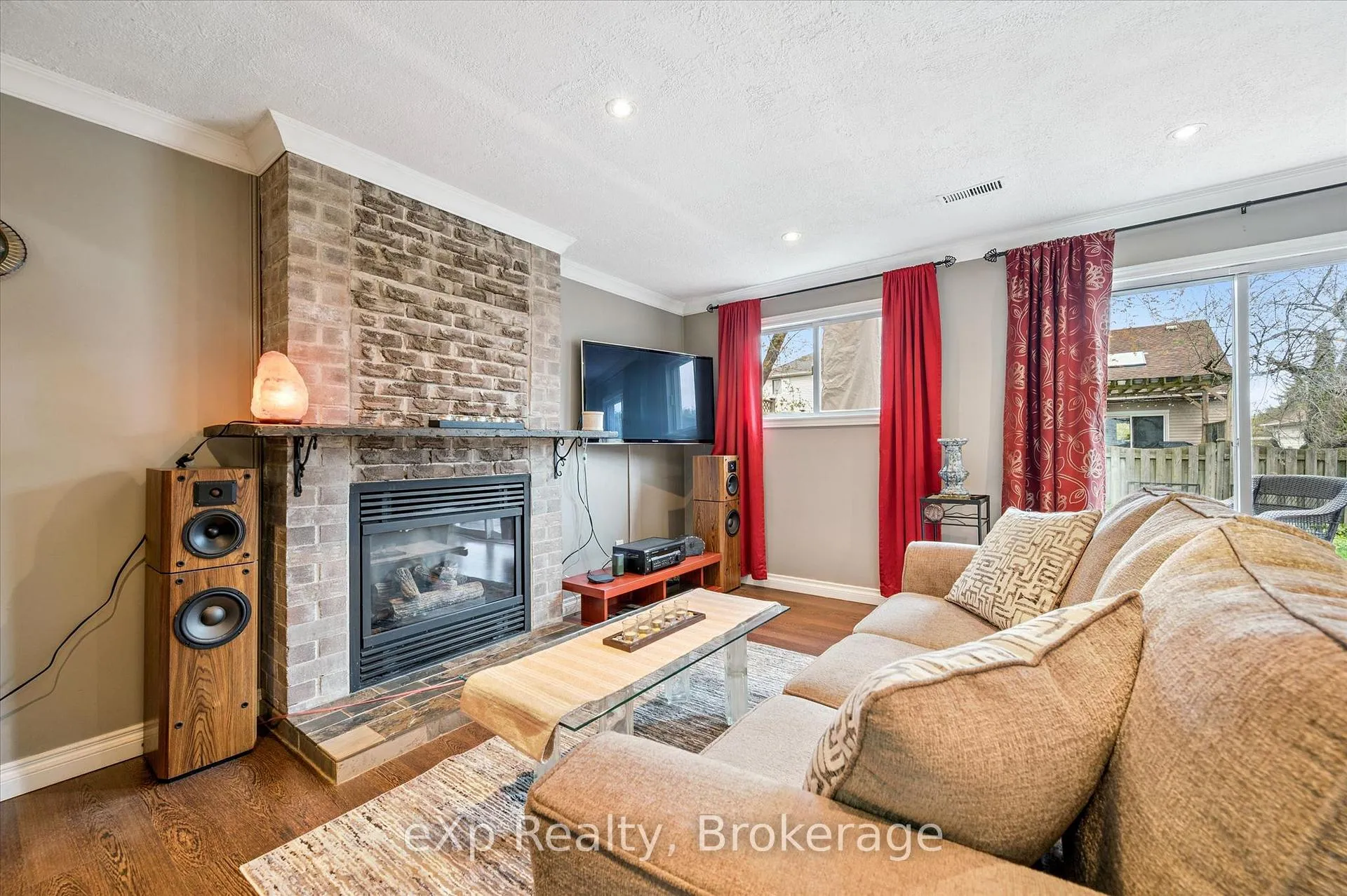 Photo 25 of 195 Middlebury Drive, Waterloo — HOMEH