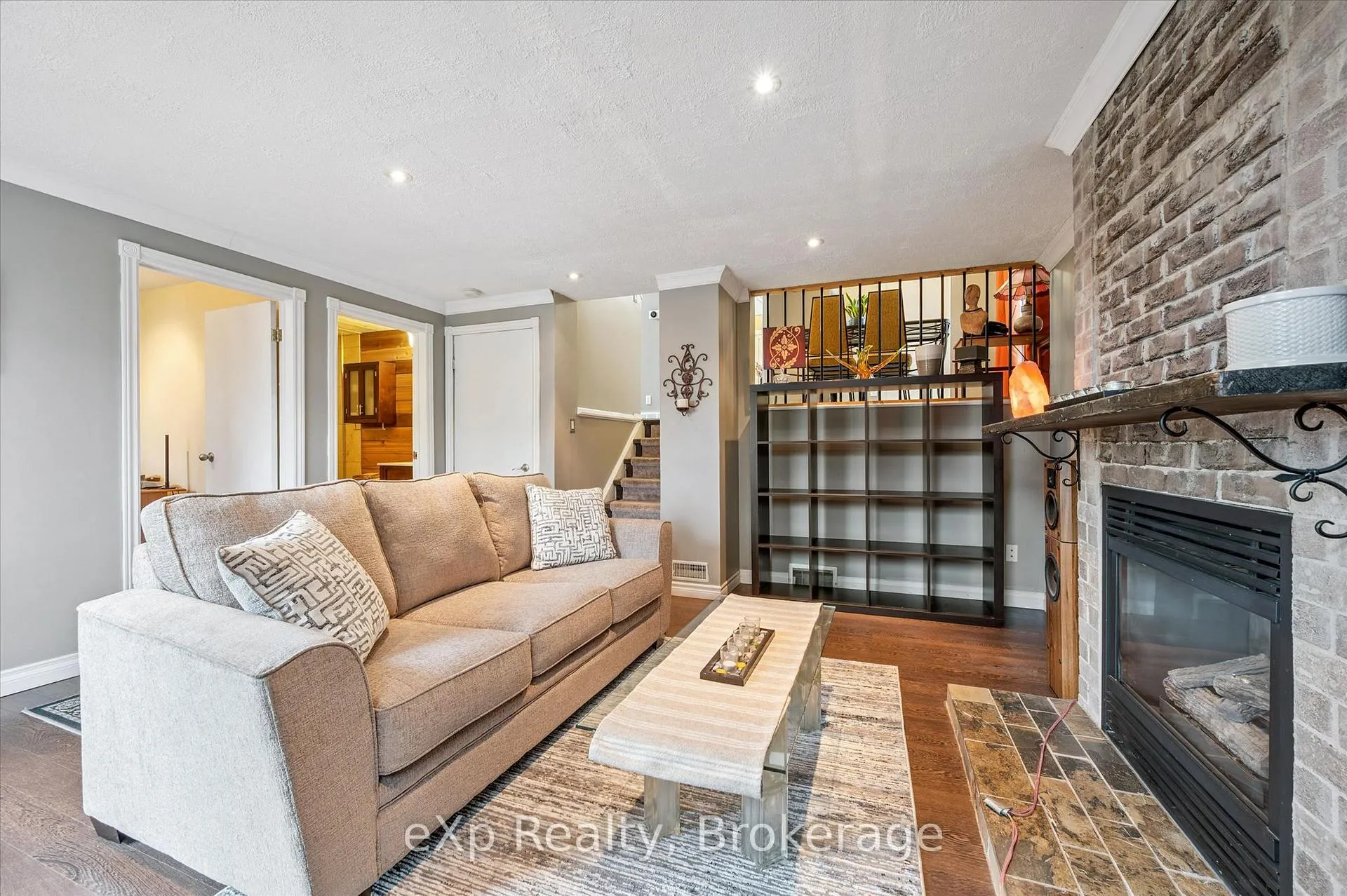 Photo 26 of 195 Middlebury Drive, Waterloo — HOMEH