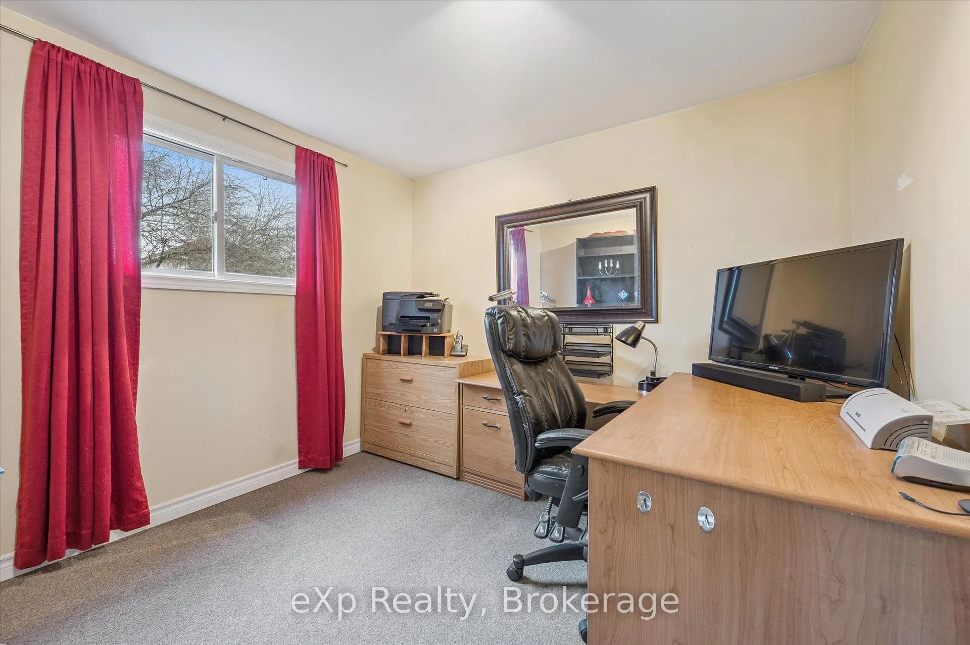 Photo 29 of 195 Middlebury Drive, Waterloo — HOMEH