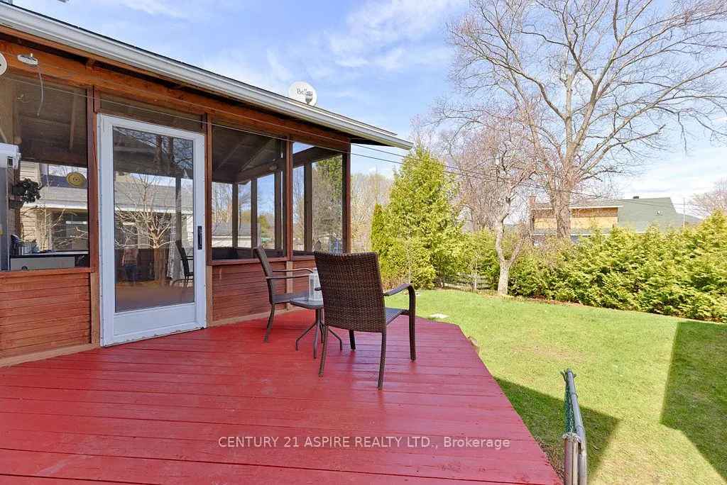Photo 6 of 82 Rutherford Avenue, Deep River — HOMEH