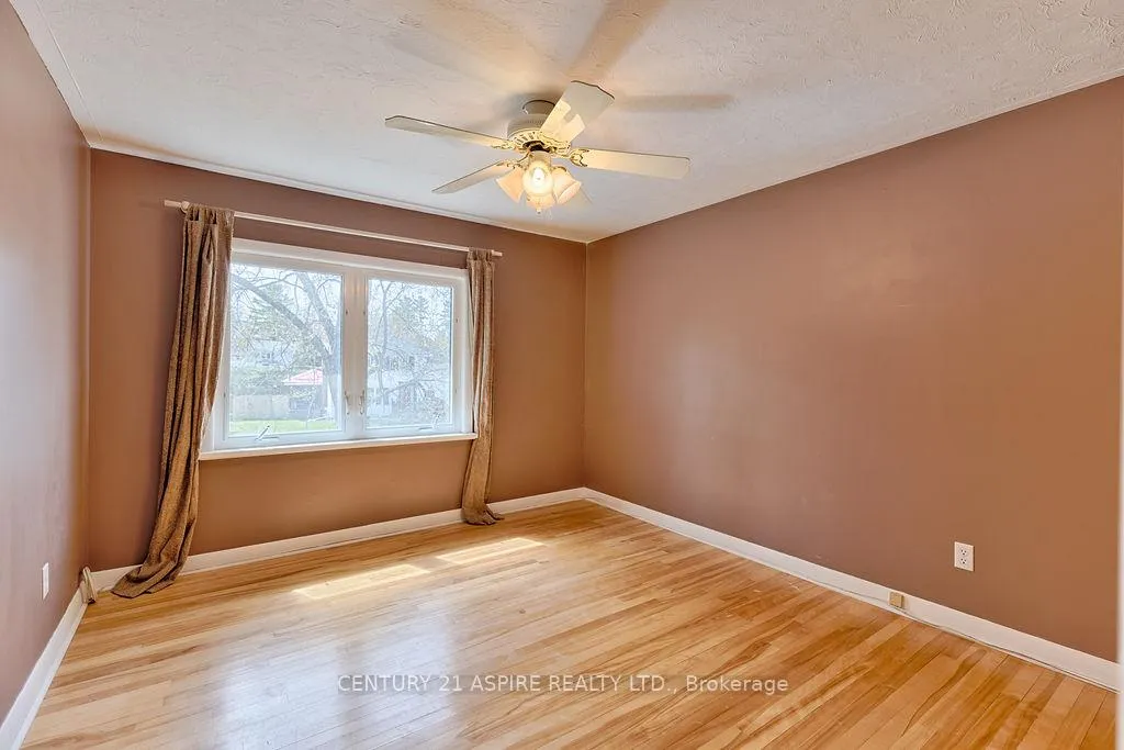Photo 19 of 82 Rutherford Avenue, Deep River — HOMEH