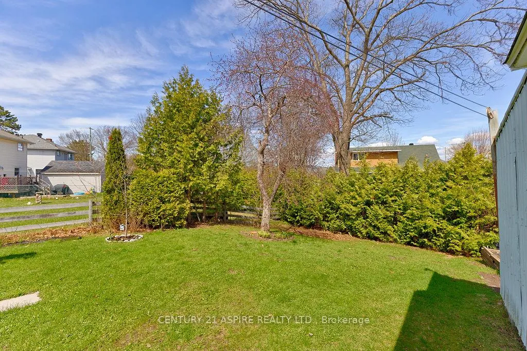 Photo 34 of 82 Rutherford Avenue, Deep River — HOMEH