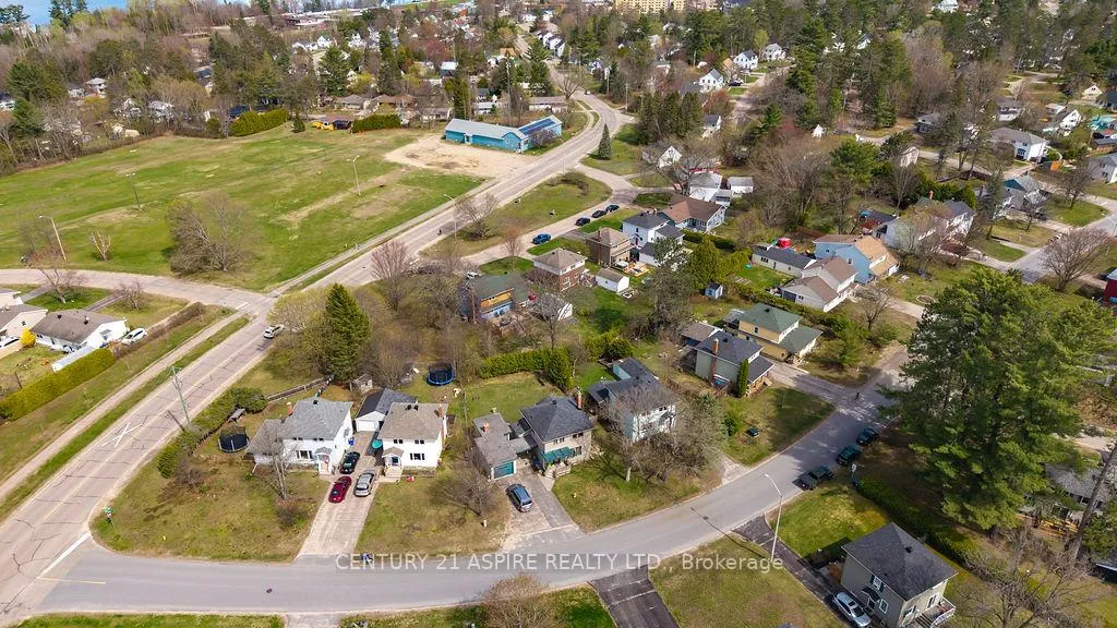 Photo 41 of 82 Rutherford Avenue, Deep River — HOMEH